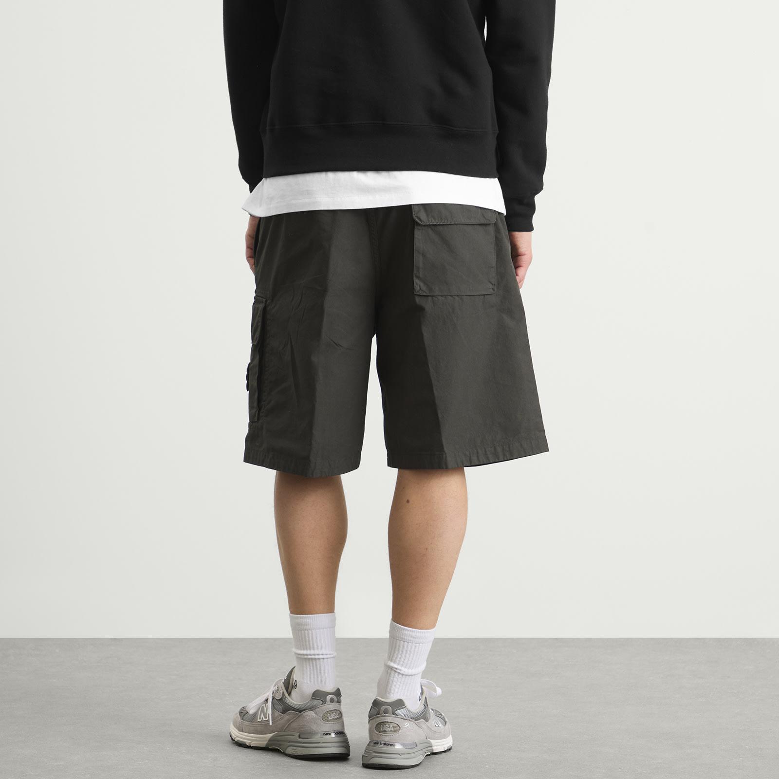 Stone Island Canvas Weave Cotton Cargo Shorts in Black for Men
