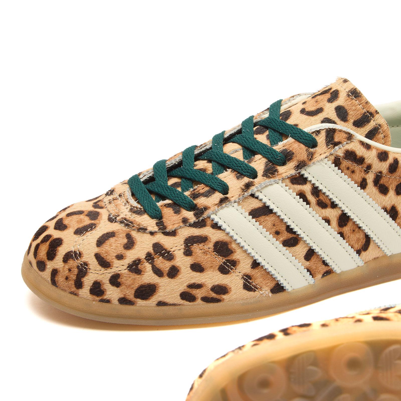 adidas gazelle silver green womens Adidas Samba Nylon Wales Bonner Dark Brown - IE0578