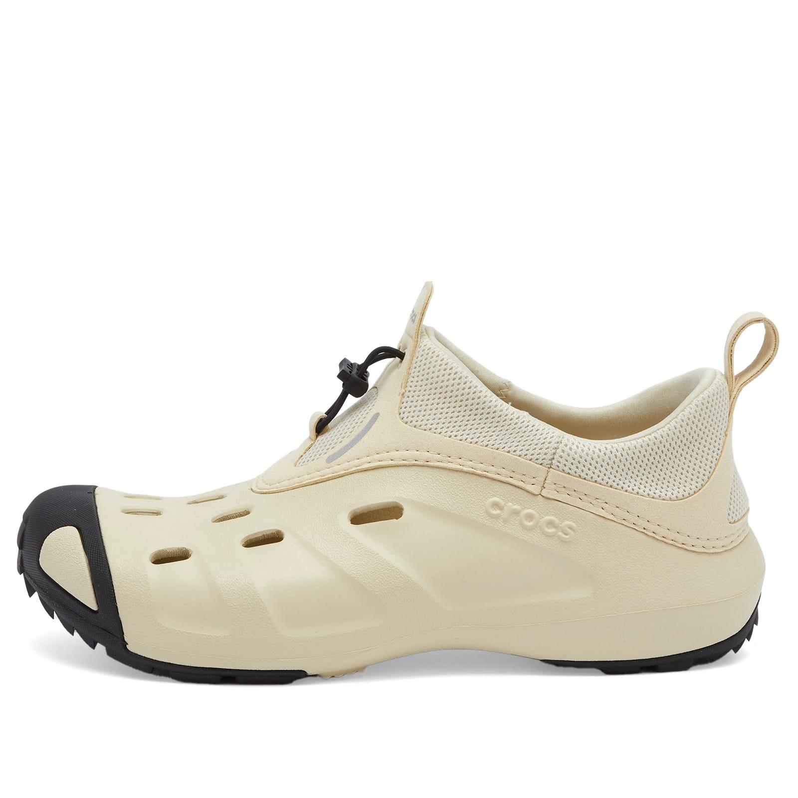 Crocs™ Quick Trail Low in Natural | Lyst UK