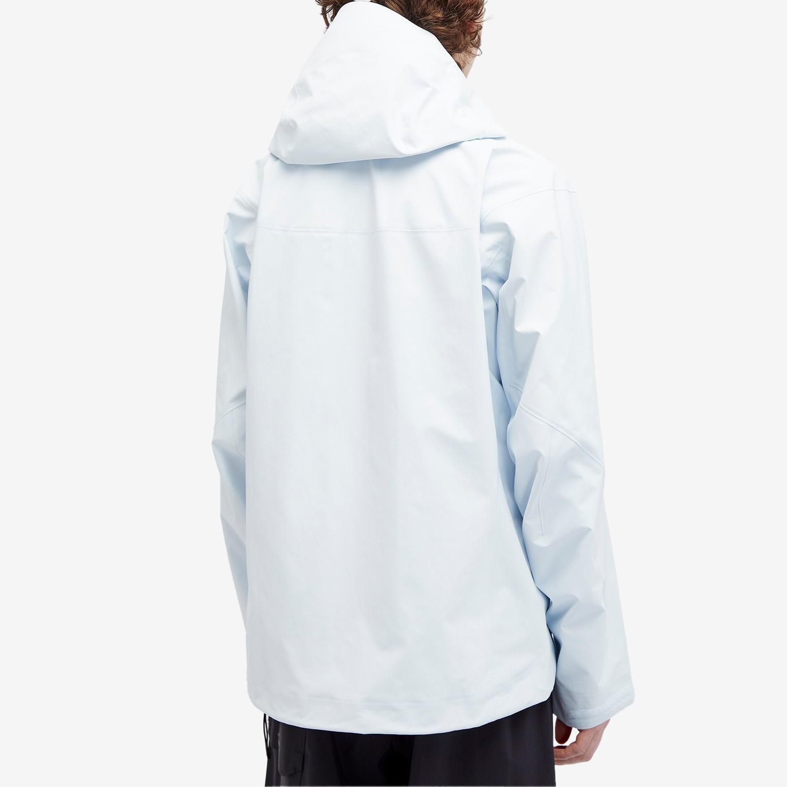 arcteryx-Daybreak-Alpha-Sv-
