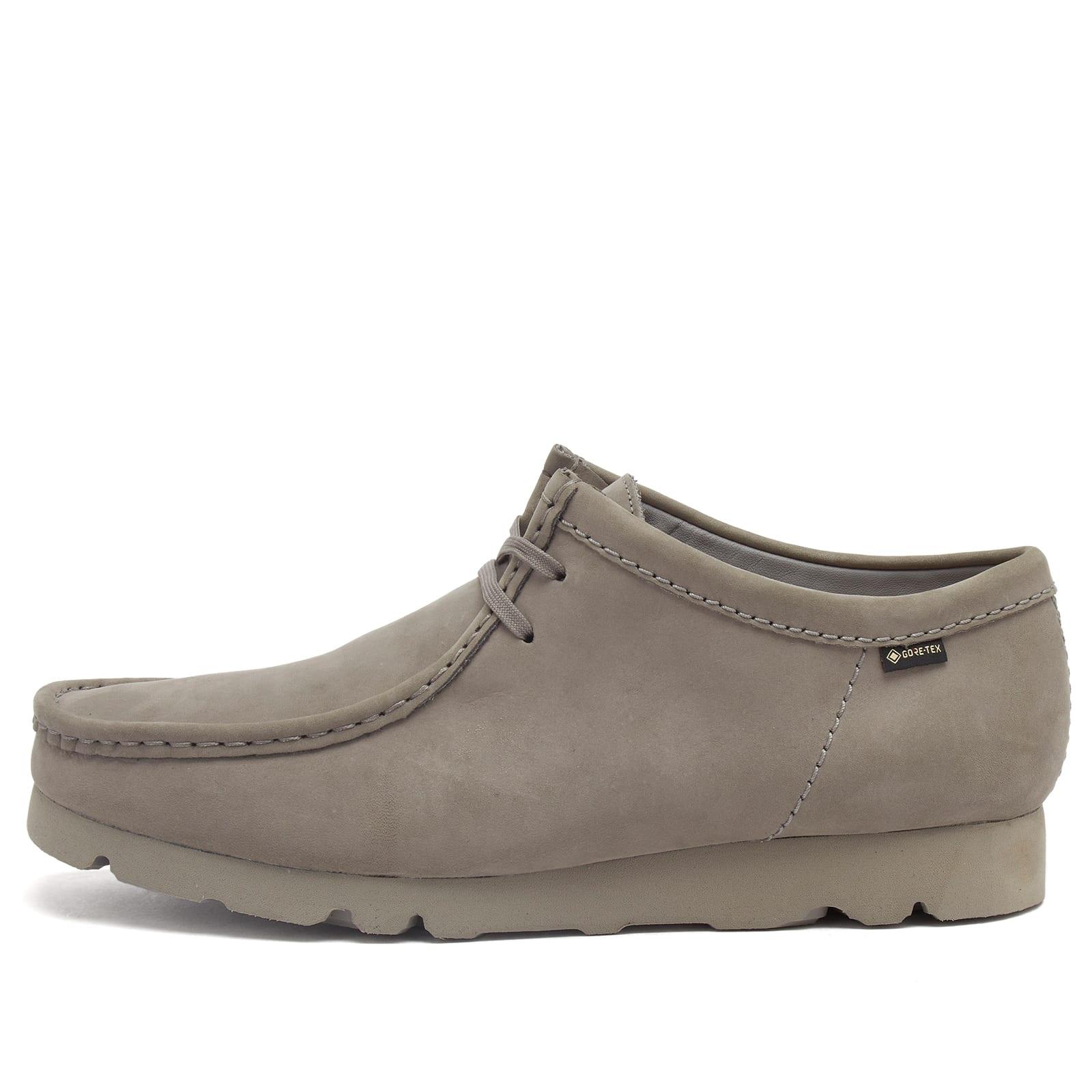 Clarks Wallabee Gtx in Gray for Men | Lyst