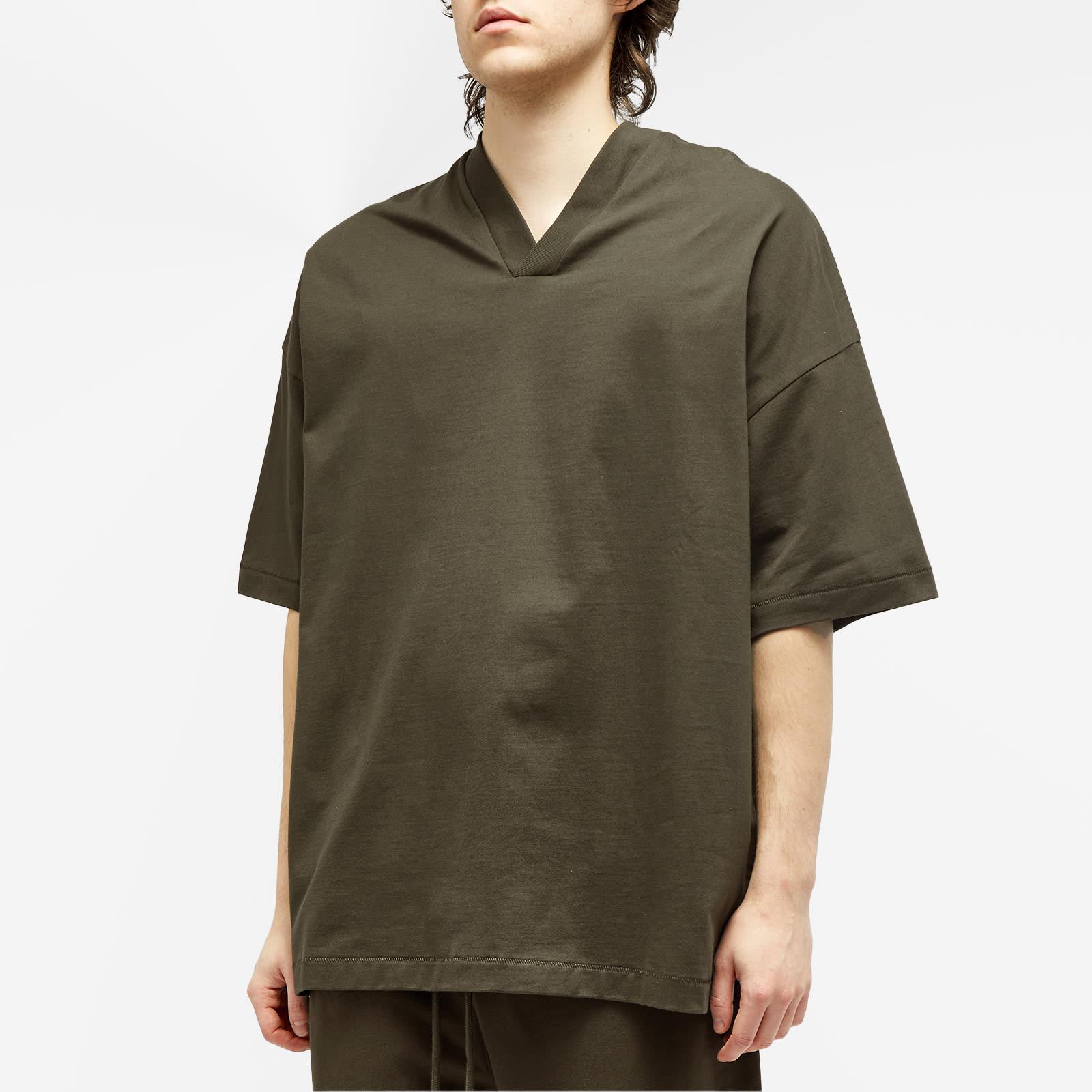 新品・サイズS【Fear of God Essentials】Vネックスウェット