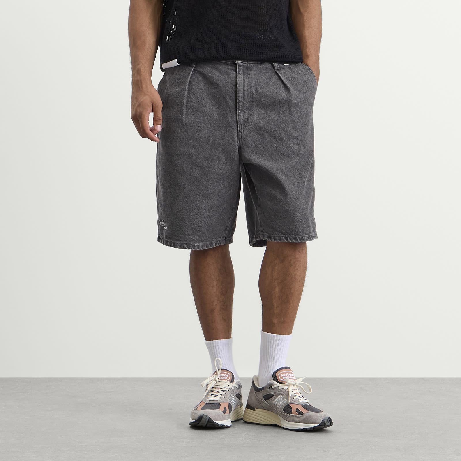 Men's WTAPS Shorts from $209 | Lyst