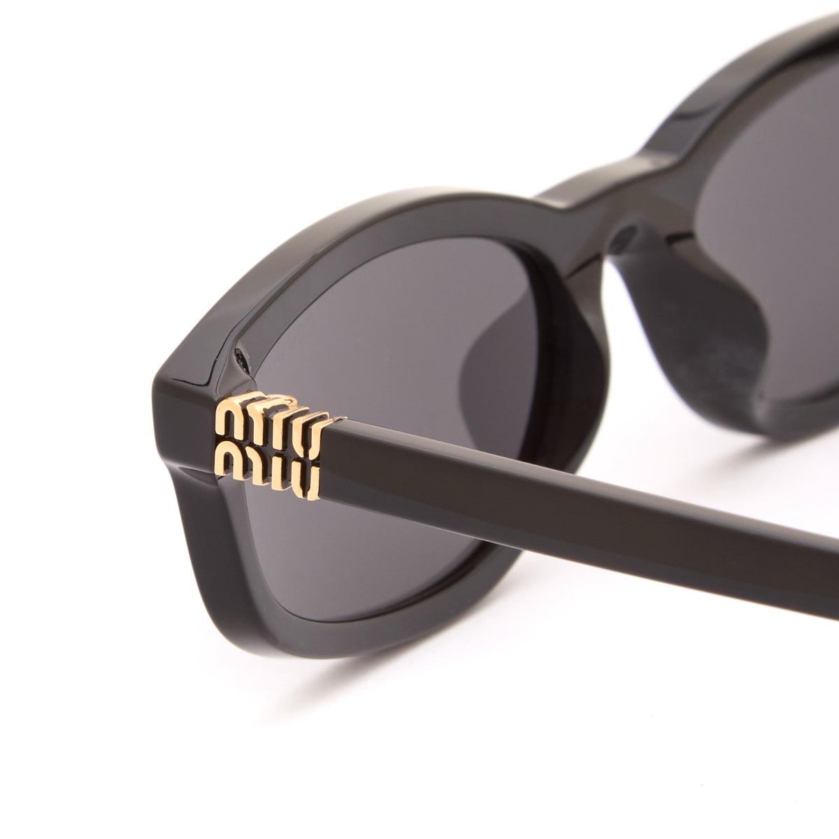 Miu Miu 0Mu A06S Sunglasses in Grey Lyst UK - Main Image