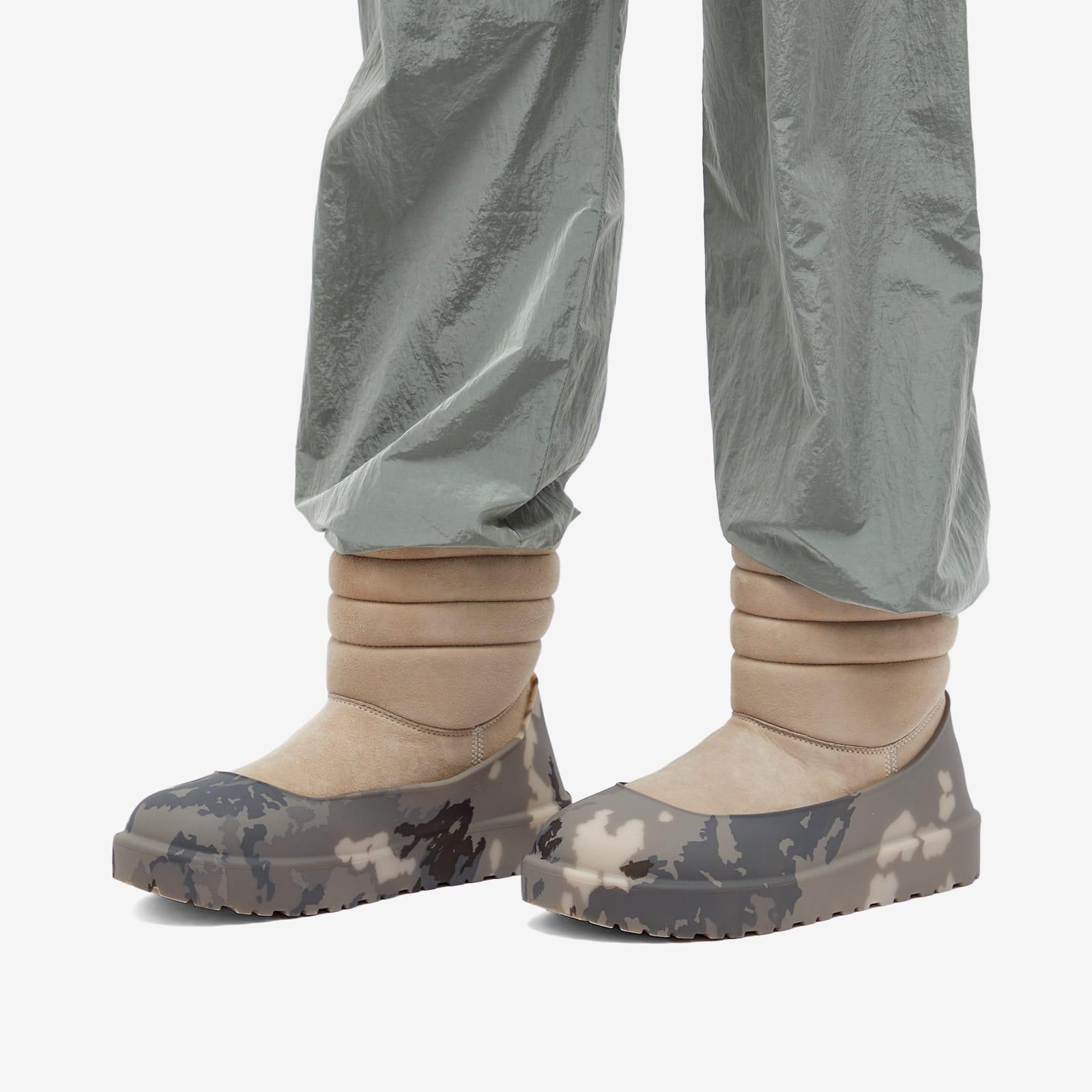 Ugg on sale dino boots