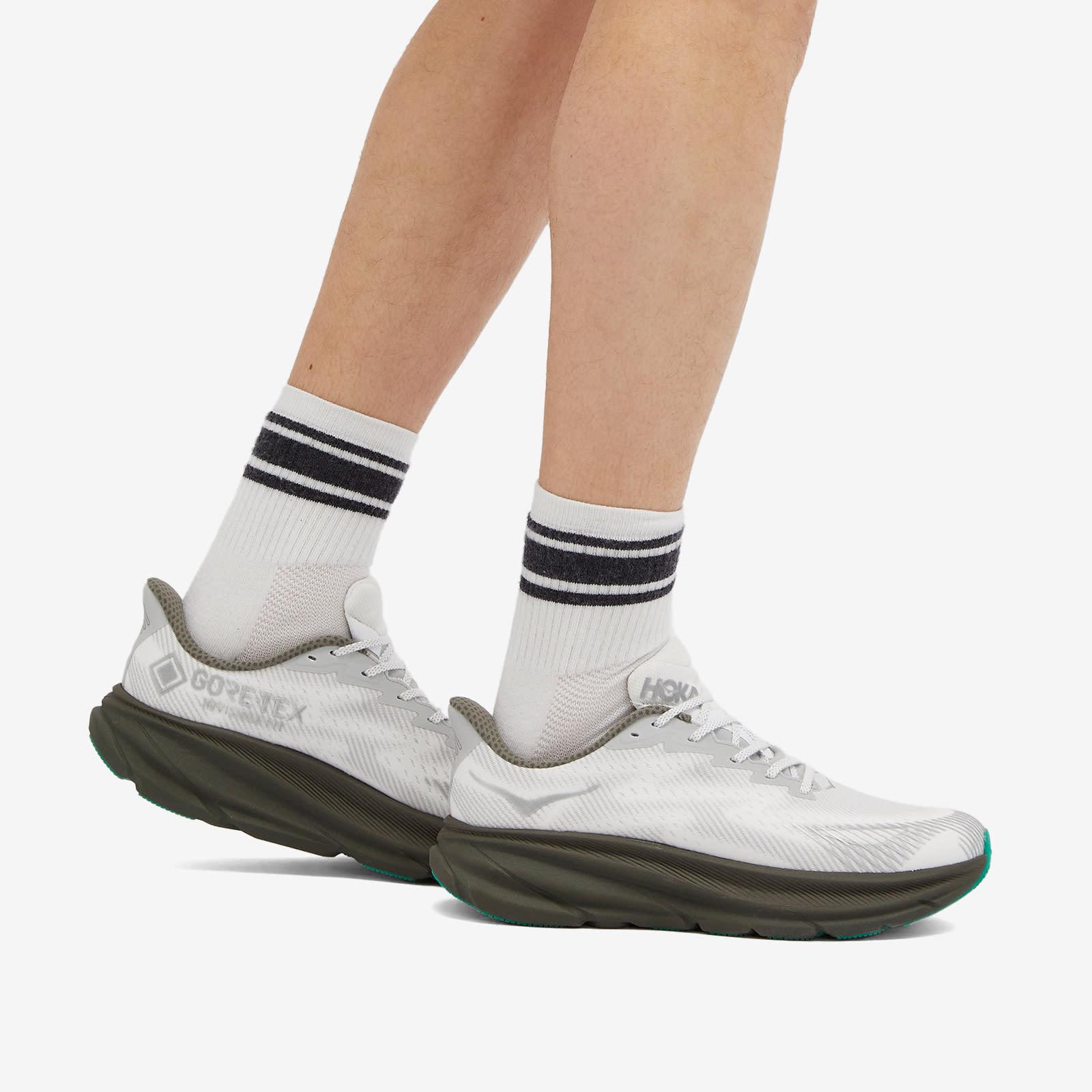 Hoka One One Clifton 9 Gtx Ts Sneakers in White for Men | Lyst UK