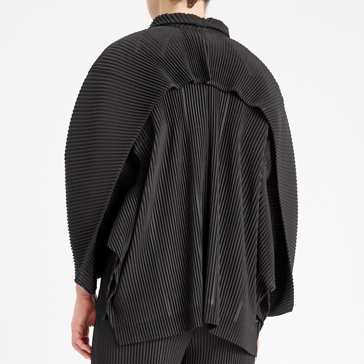 HOMME PLISSÉ ISSEY MIYAKE: Black Kite Blouson Jacket | SSENSE