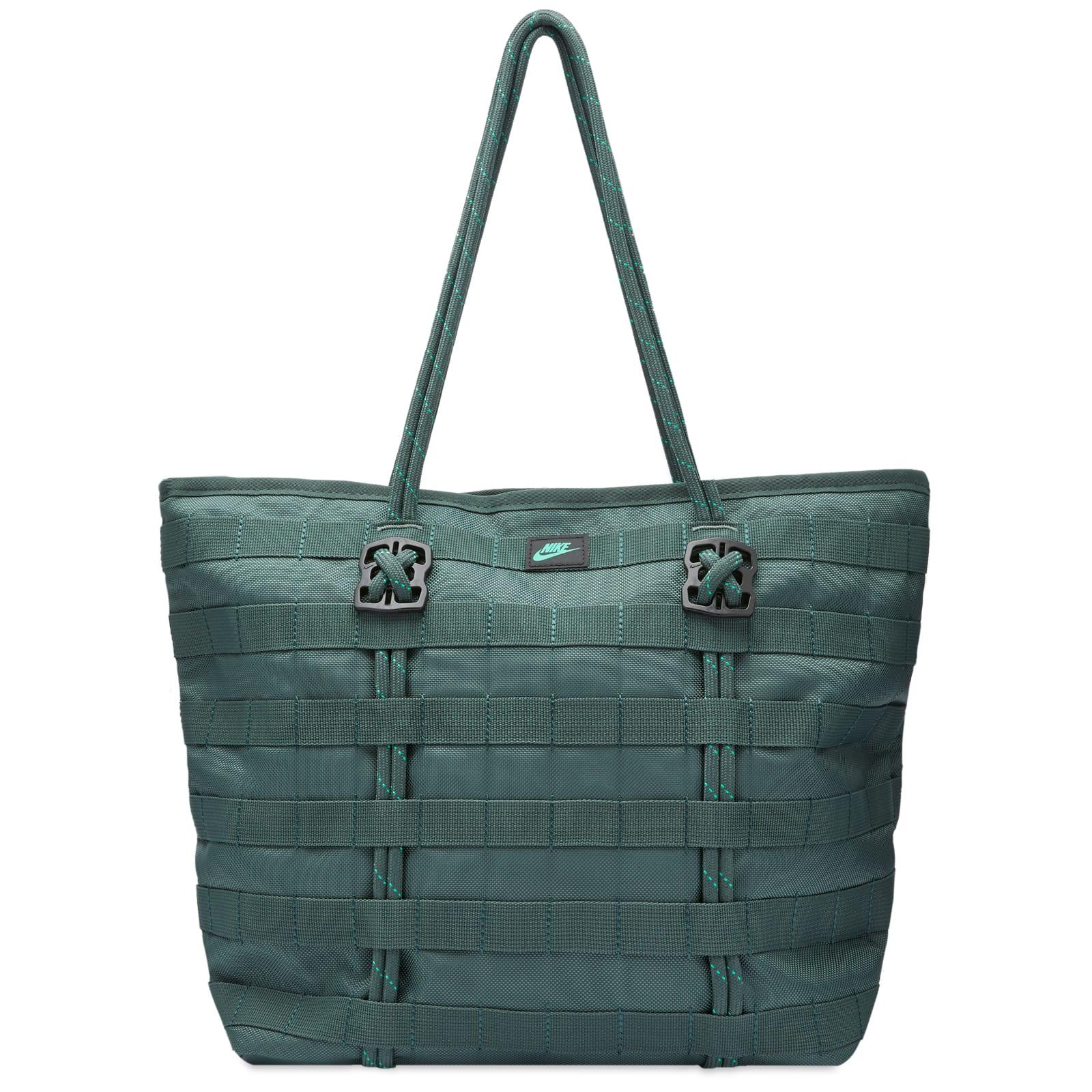 Nike Sportswear Rpm Tote (26L) in Green | Lyst