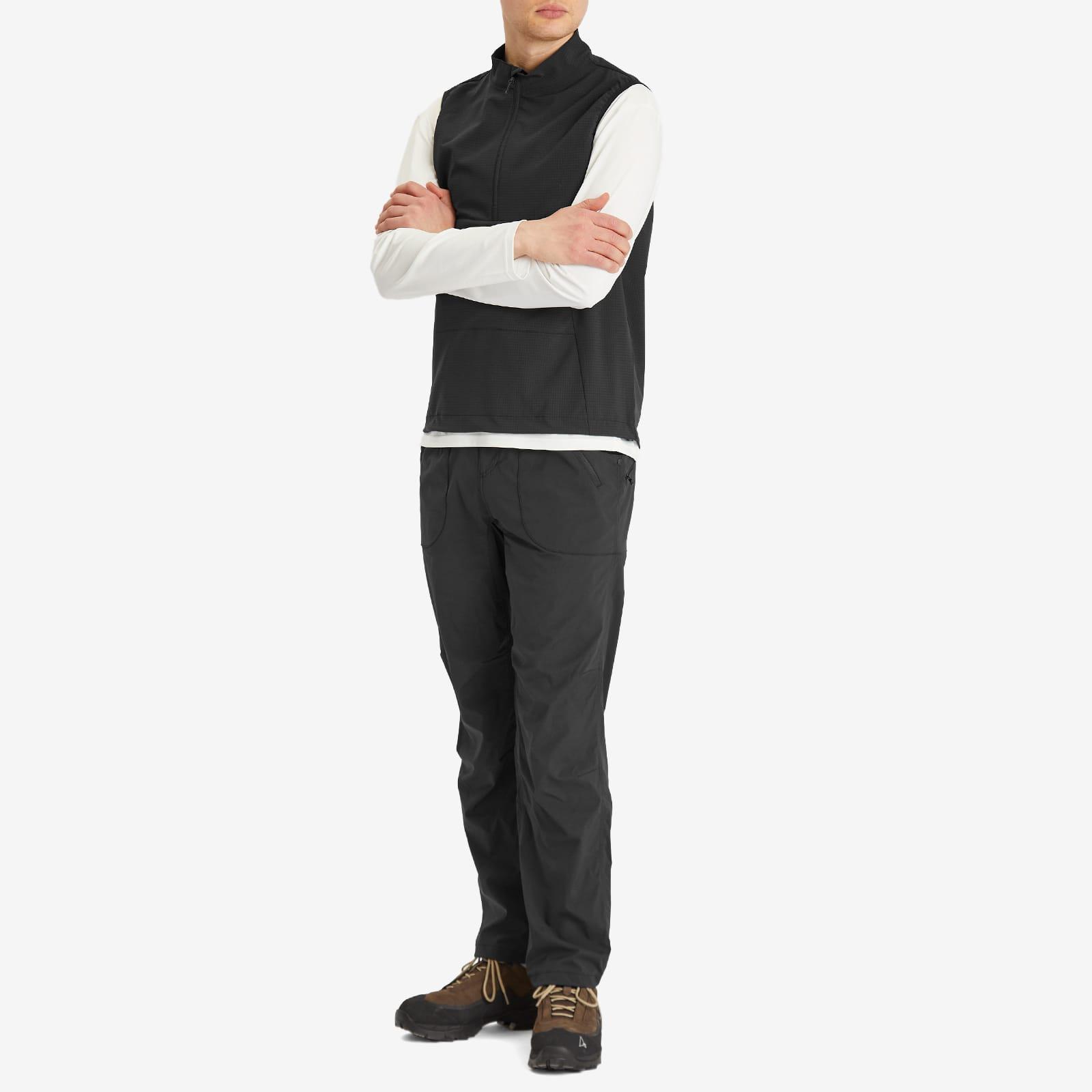 【CAYL】 flow pullover vest / black CAYL Flow Pullover Vest Black – Breathable DWR Shell | Out