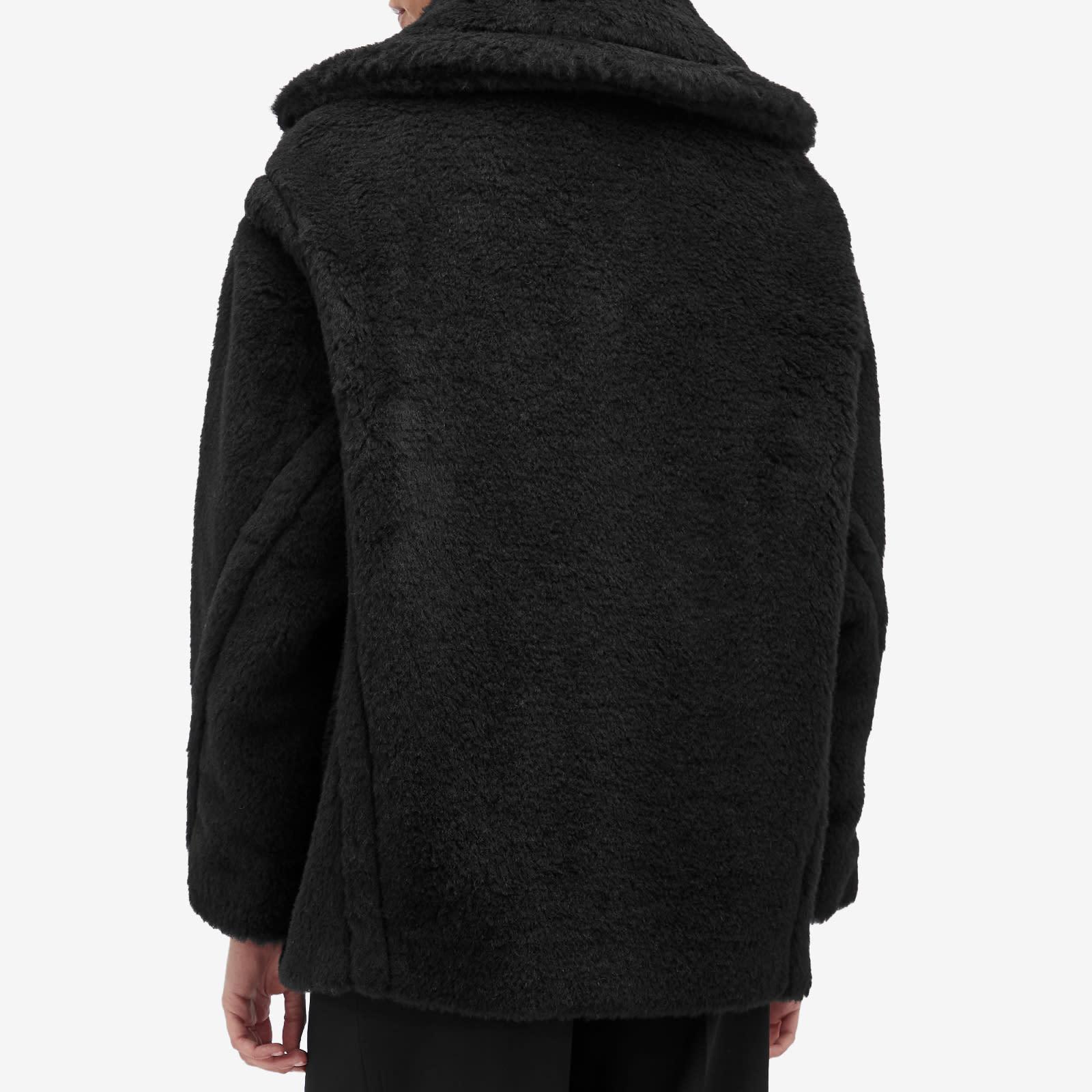 ジャケット・アウター Max Mara Fuxia oversized fluffy coat Max Mara Max Mara Fuxia Oversized Fluffy Coat | endclothing