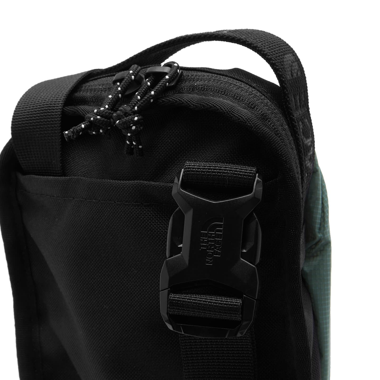 The North Face Bozer Cross Body Bag in Green Lyst UK
