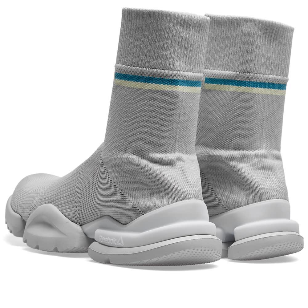 Reebok Rubber Tech Sock Runner in Grey 