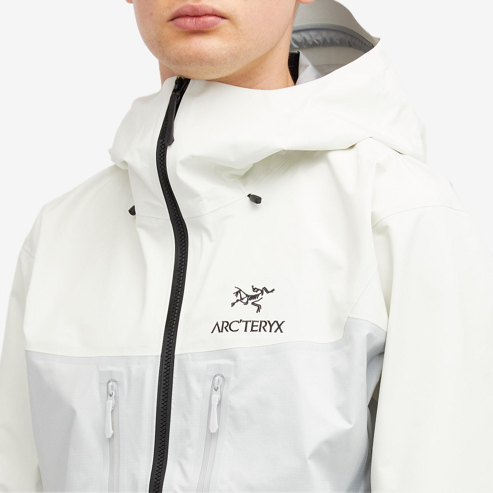 Arc'teryx Alpha Jacket in White for Men | Lyst Arc'teryx Alpha Jacket in White for Men | Lyst