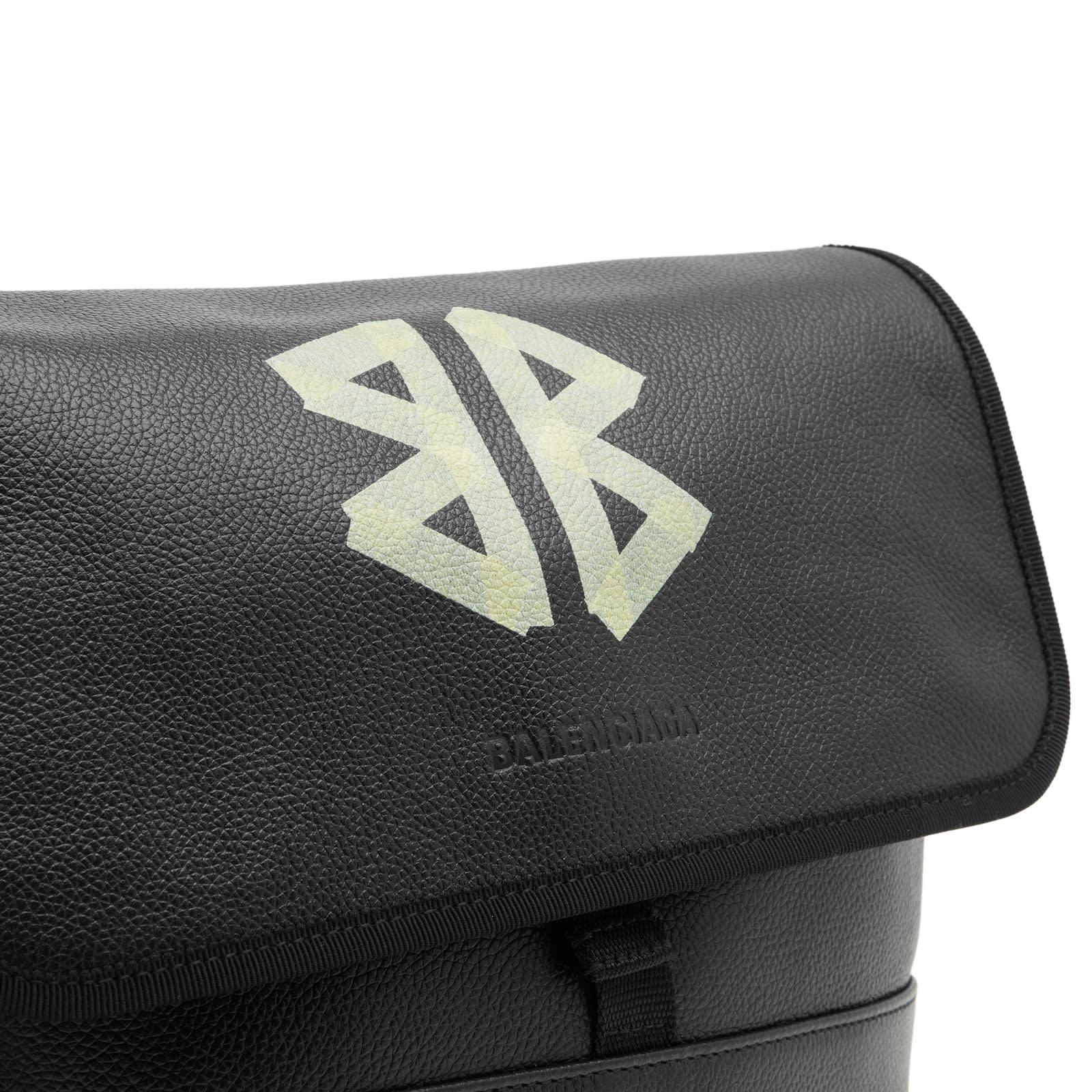 Balenciaga Explorer Messenger Bag in Black for Men | Lyst Balenciaga Explorer Messenger Bag in Black for Men | Lyst