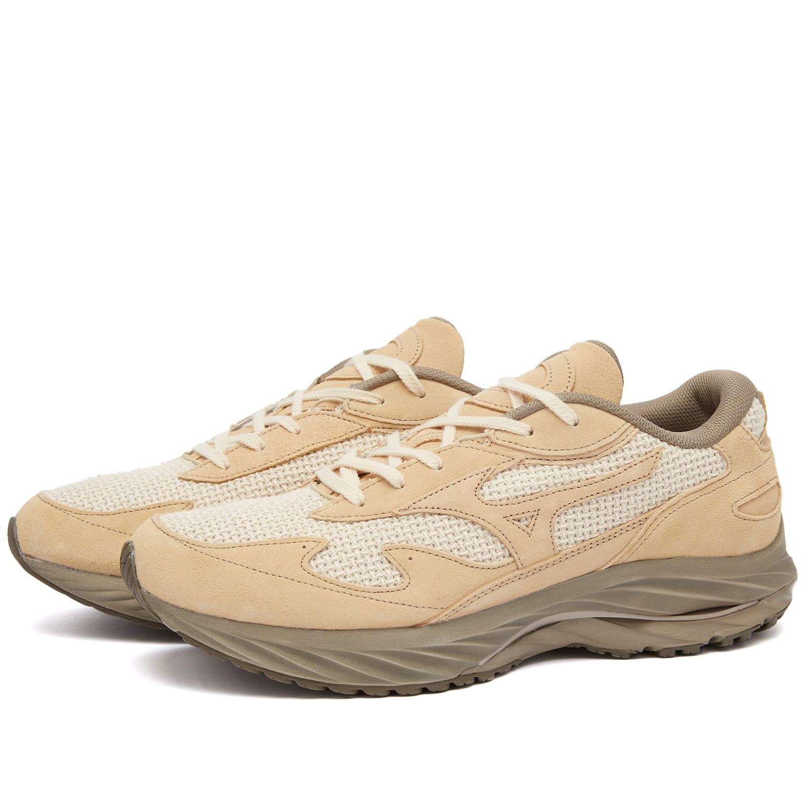 Mizuno X Beams Wave Rider Beta Sneakers in Natural for Men | Lyst