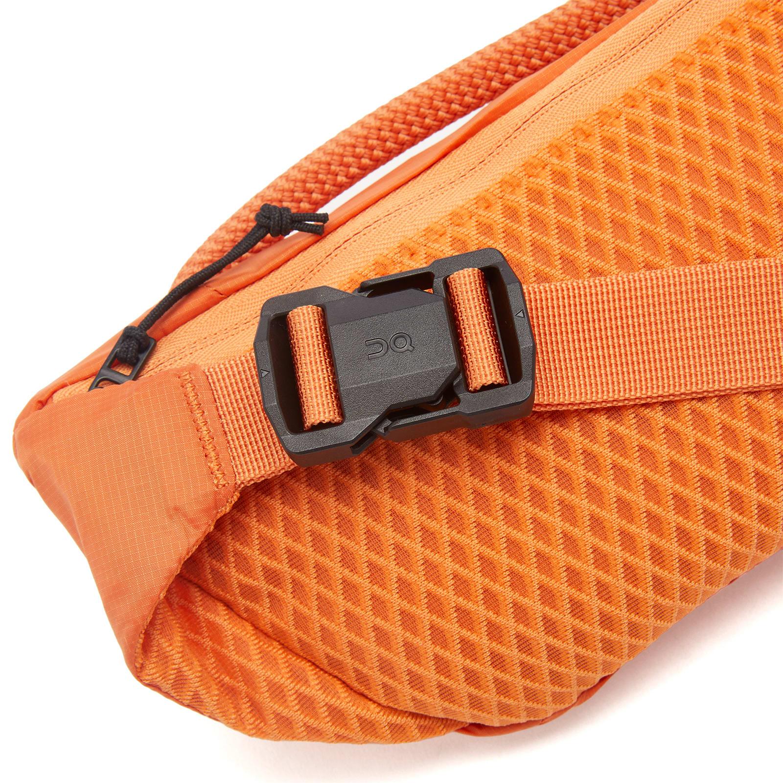 On Shoes Waist Pack 2L Lite in Orange for Men | Lyst