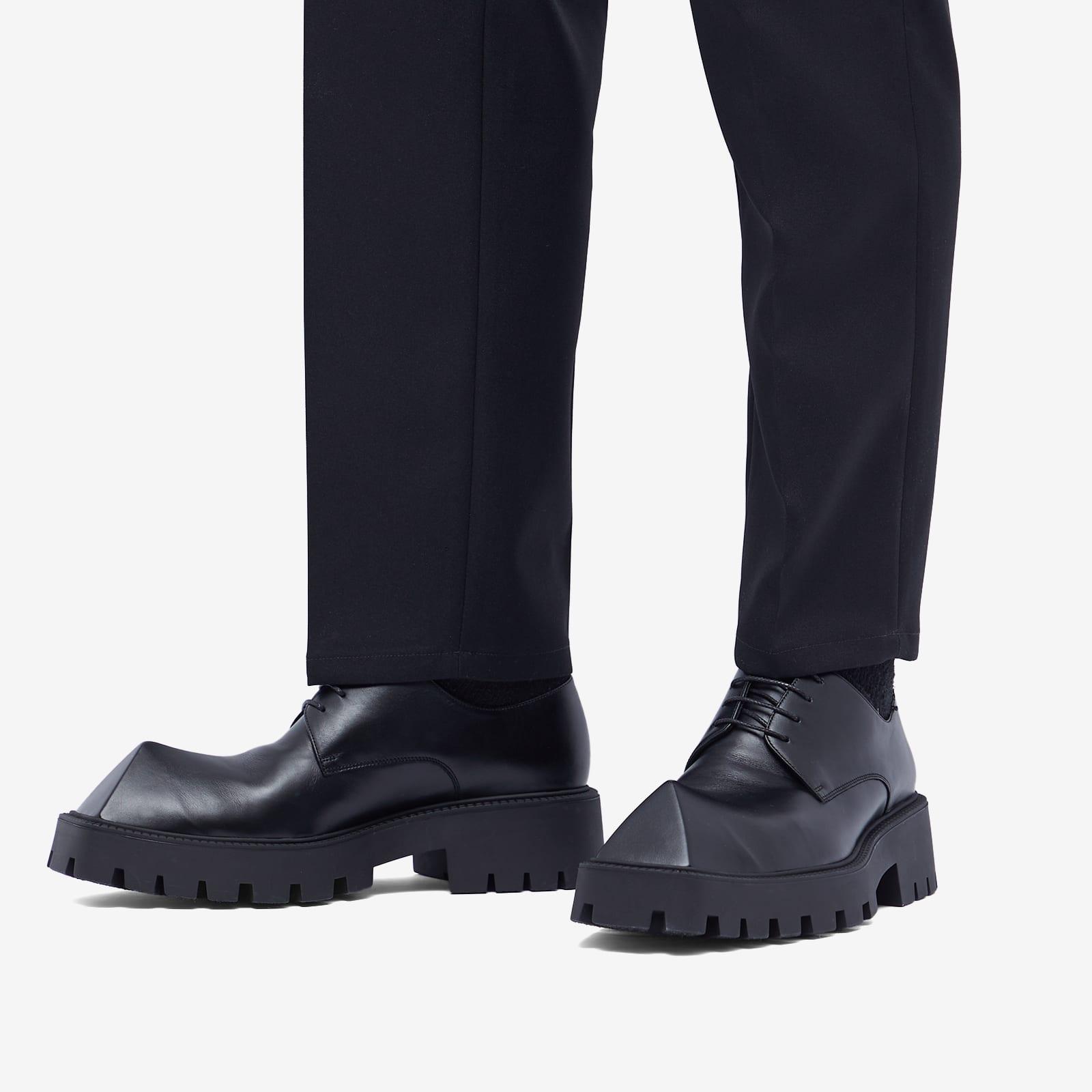 BALENCIAGA 踏み切れ rino 40 BALENCIAGA 踏み切れ rino 40