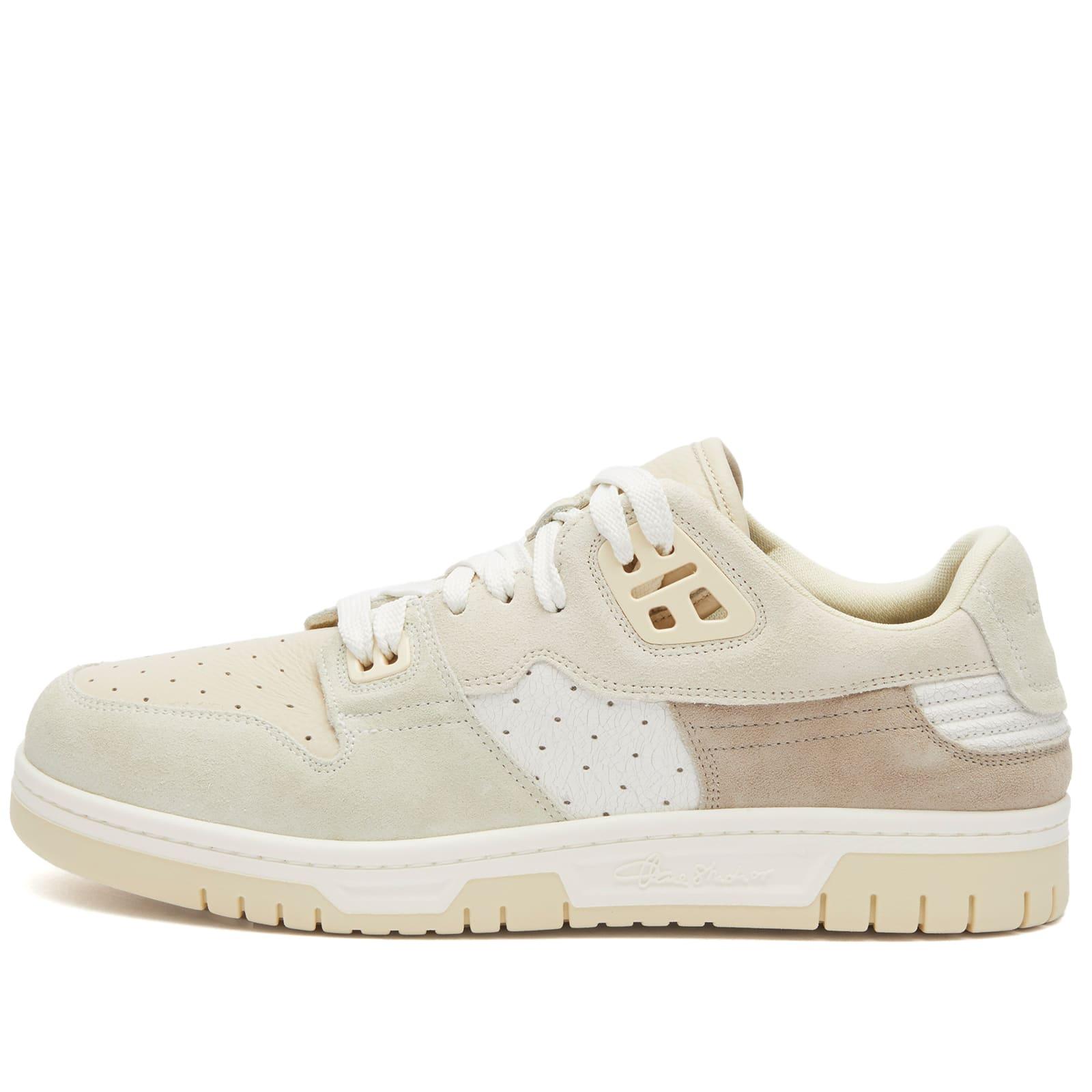 acne-WhiteOff-White-08Sthlm-