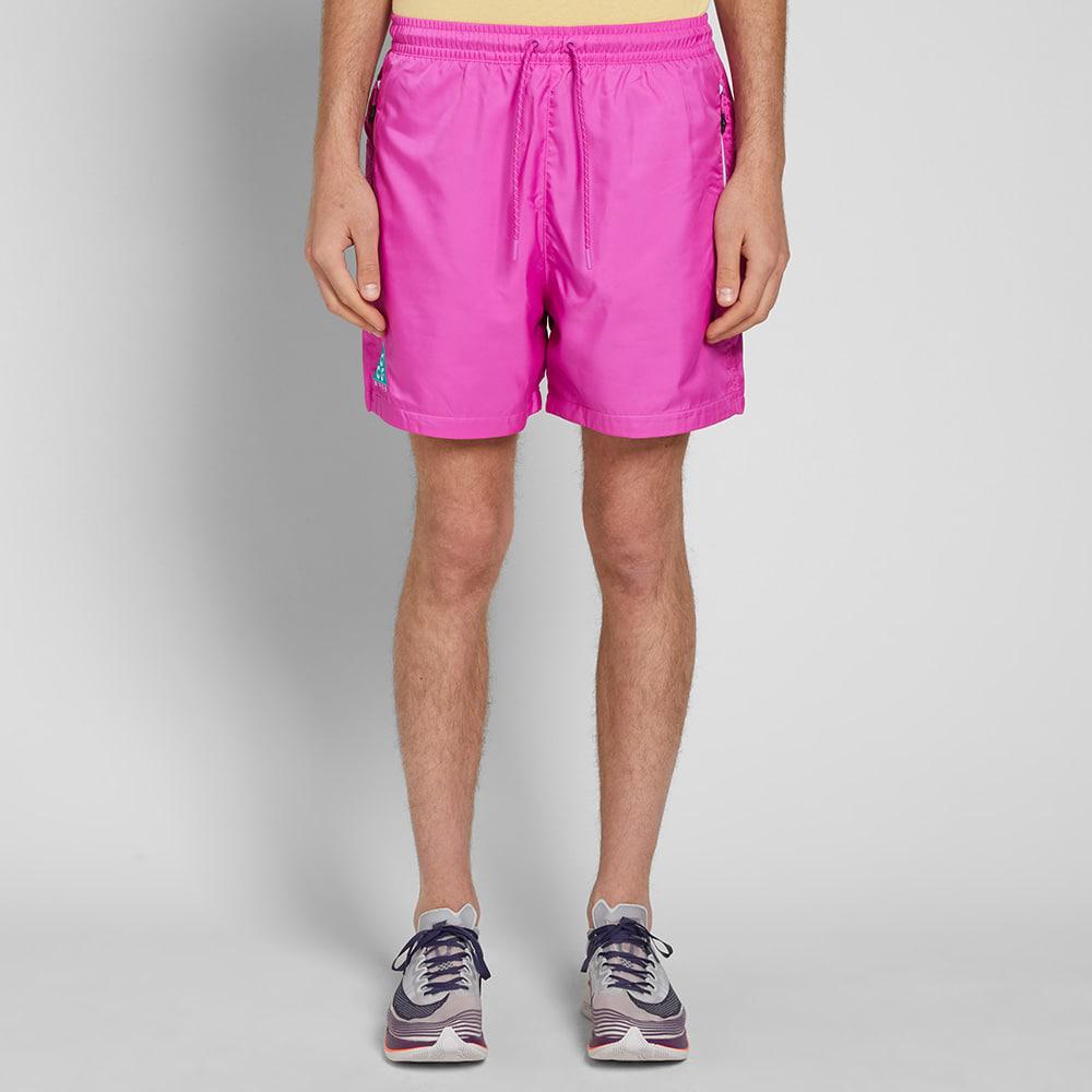 acg woven shorts