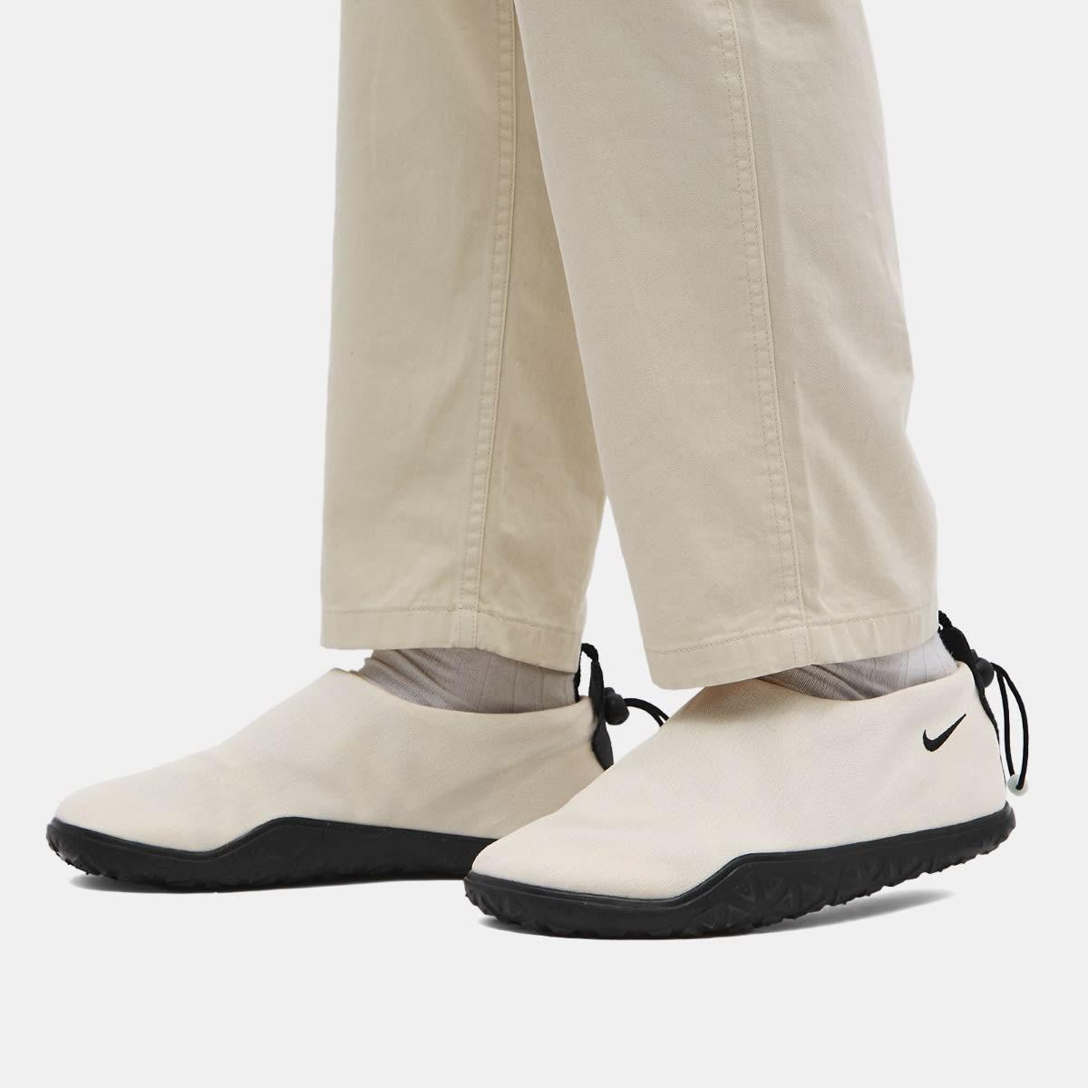 Nike sock moc sale