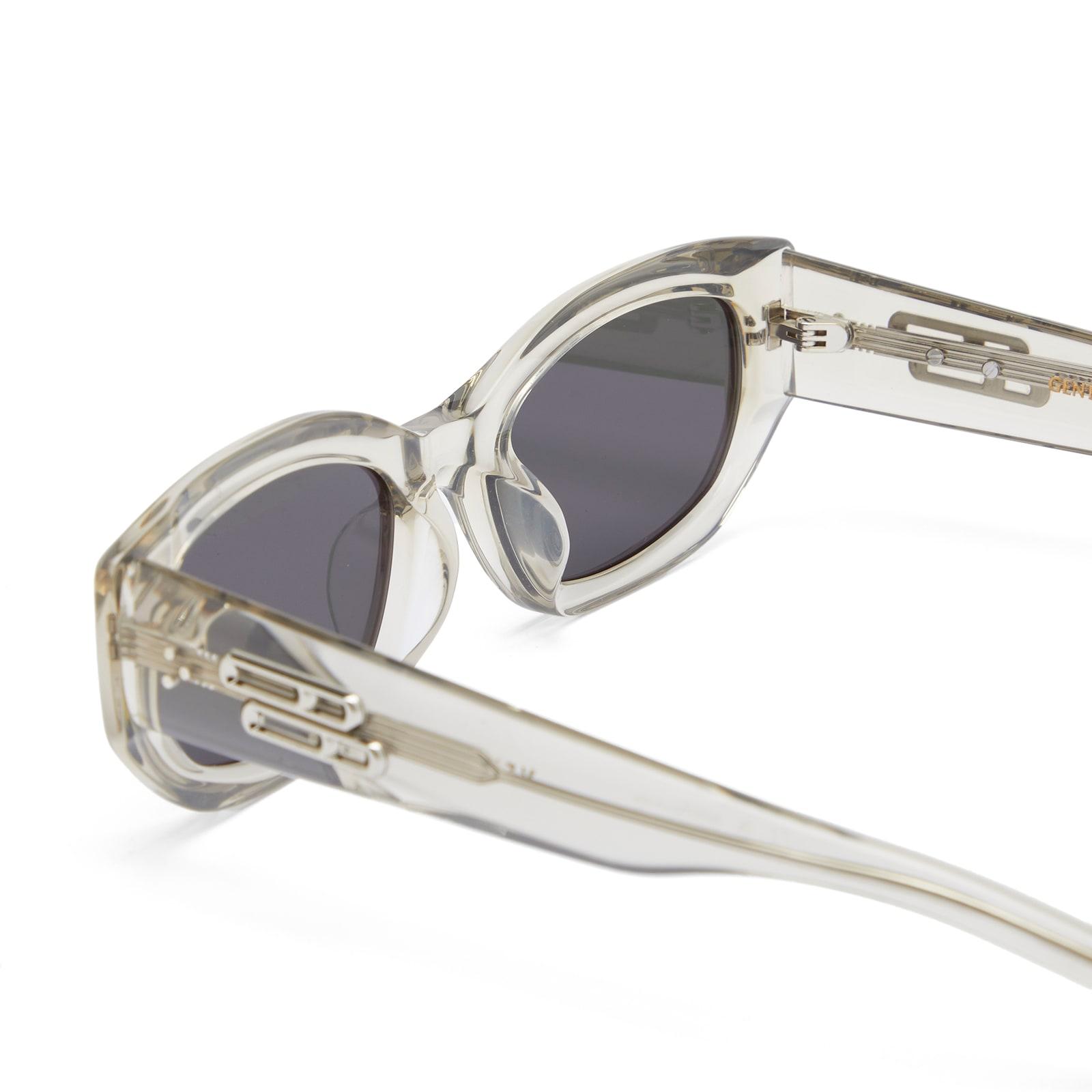 Gentle Monster Venom Sunglasses in Grey | Lyst UK