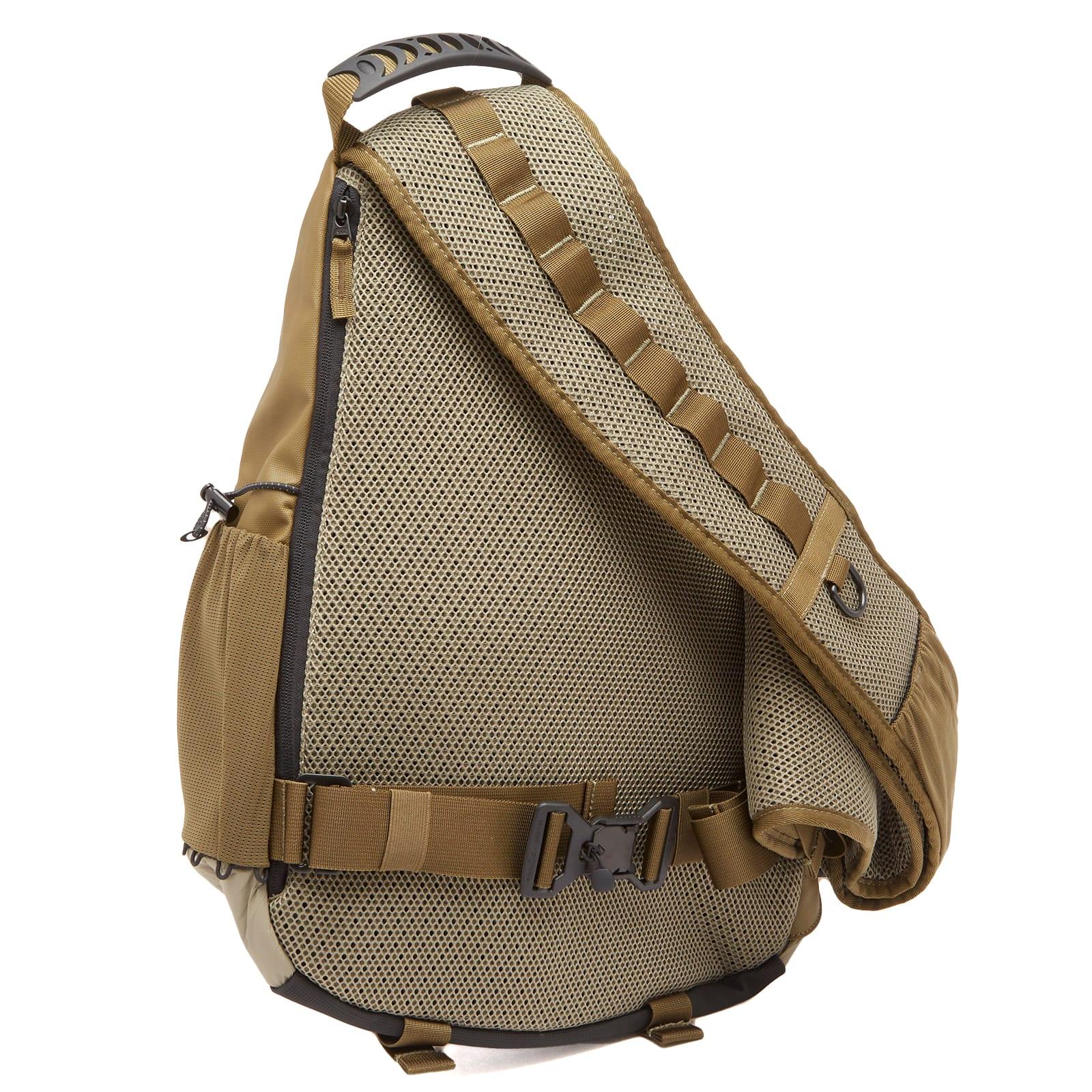 Oakley Latitude Sling Pack in Natural for Men | Lyst