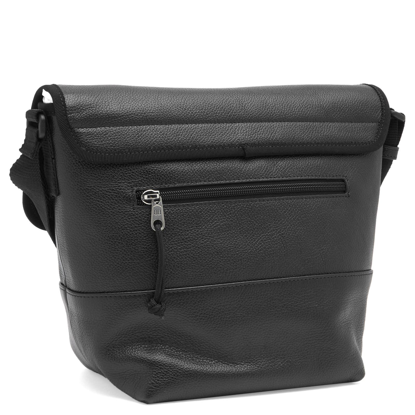 Balenciaga Explorer Messenger Bag in Black for Men | Lyst Balenciaga Explorer Messenger Bag in Black for Men | Lyst