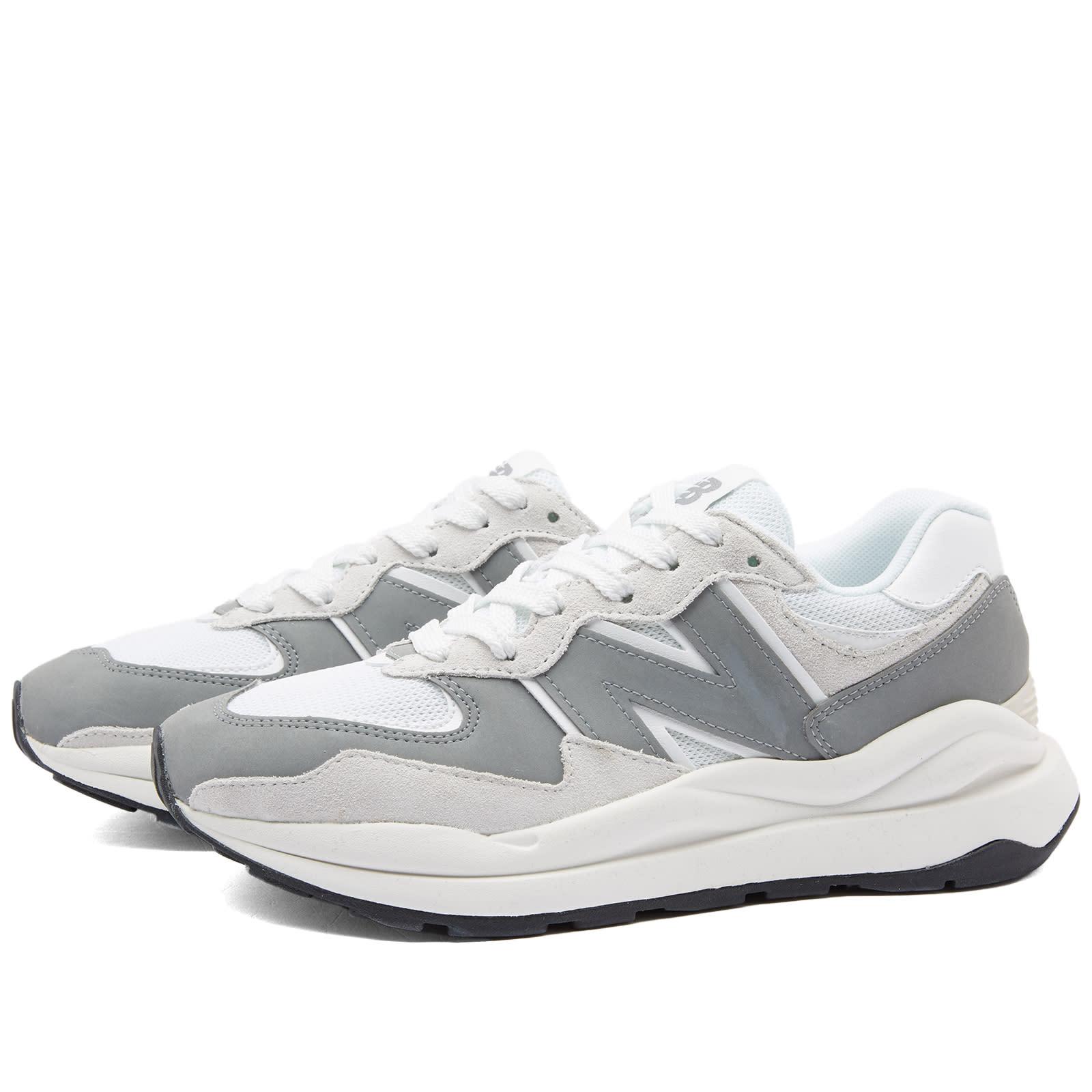 New Balance W5740svd Sneakers in White | Lyst