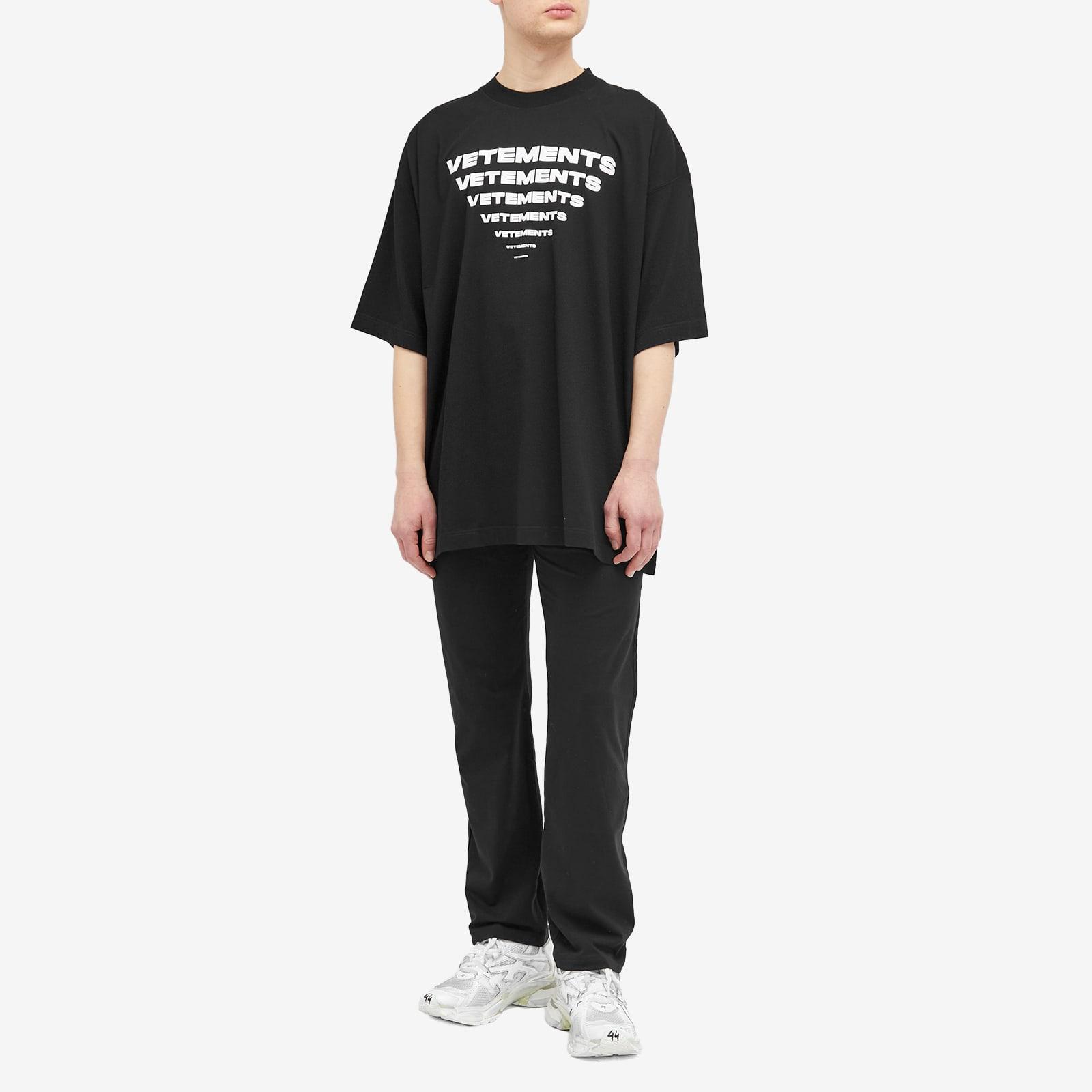 Vetements Pyramid Logo T-Shirt in Black for Men | Lyst