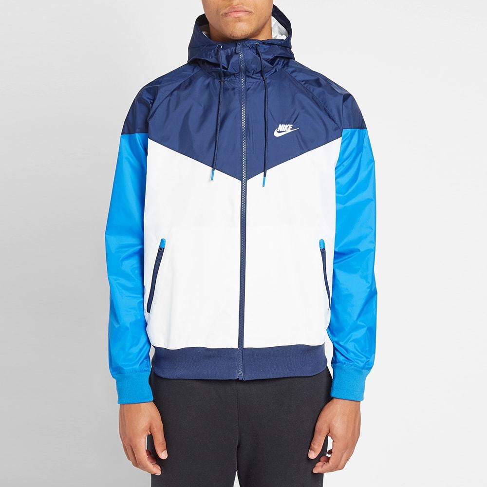 nike classic windrunner