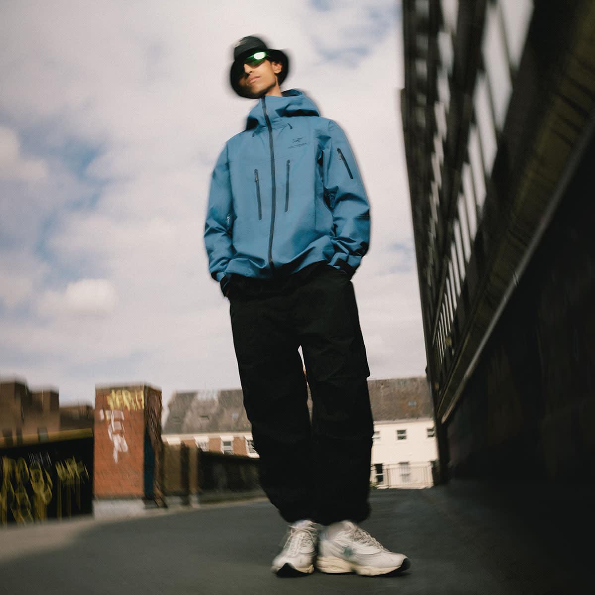 Arc'teryx Alpha Sv Jacket in Blue for Men | Lyst