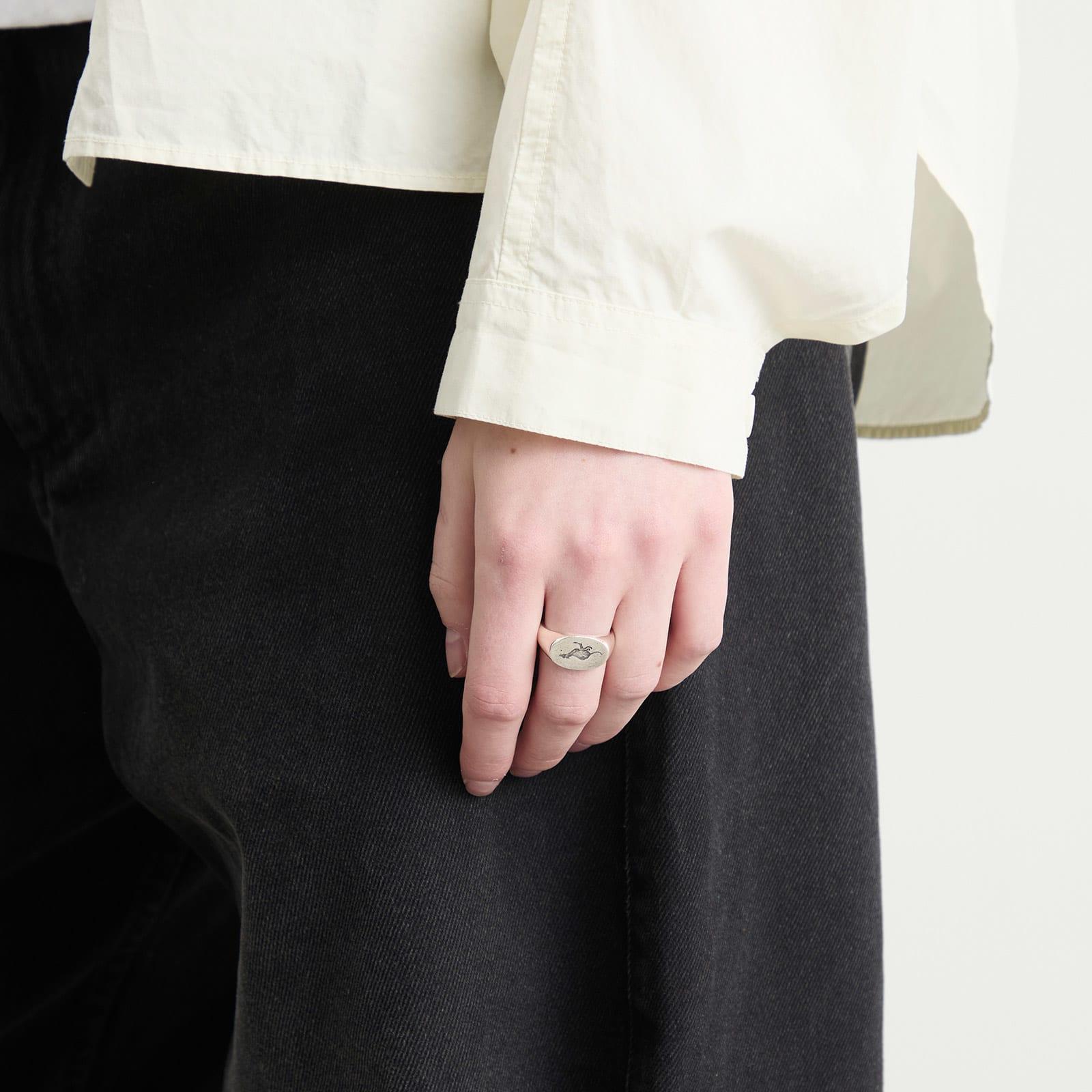 Frederick Grove Greyhound Signet Ring in White | Lyst