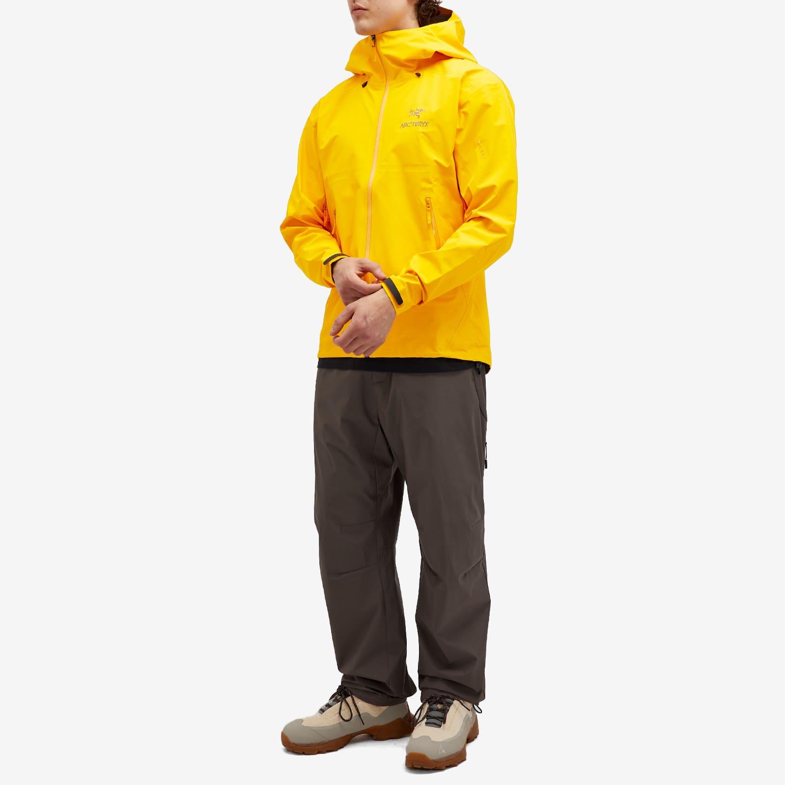 Arc'teryx Beta Lt Jacket in Yellow for Men | Lyst