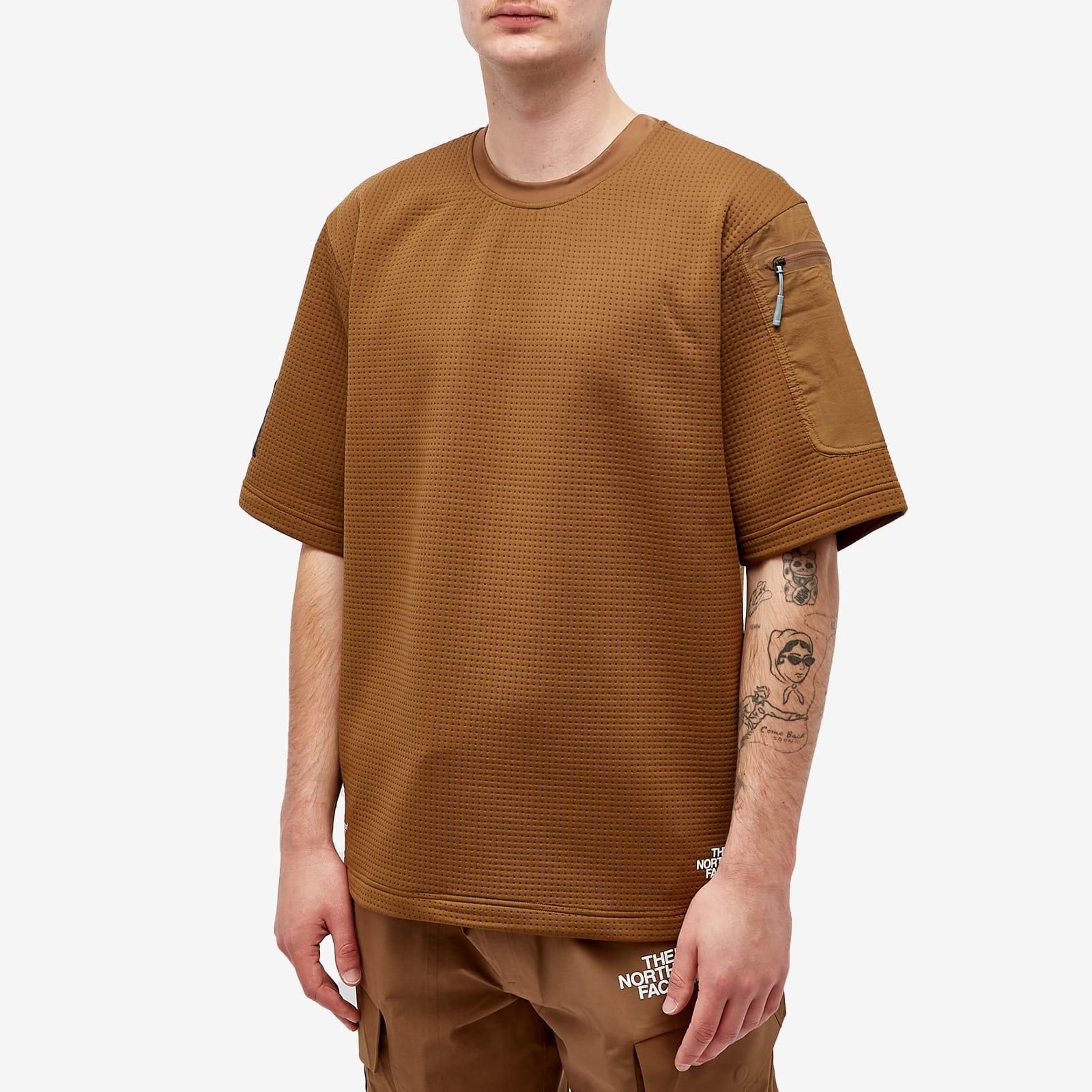 NEW【The North Face×UNDERCOVER】SOUKUU DOTKNIT T-SHIRT The North Face Men's x Undercover Soukuu Dot Knit T-Shirt in