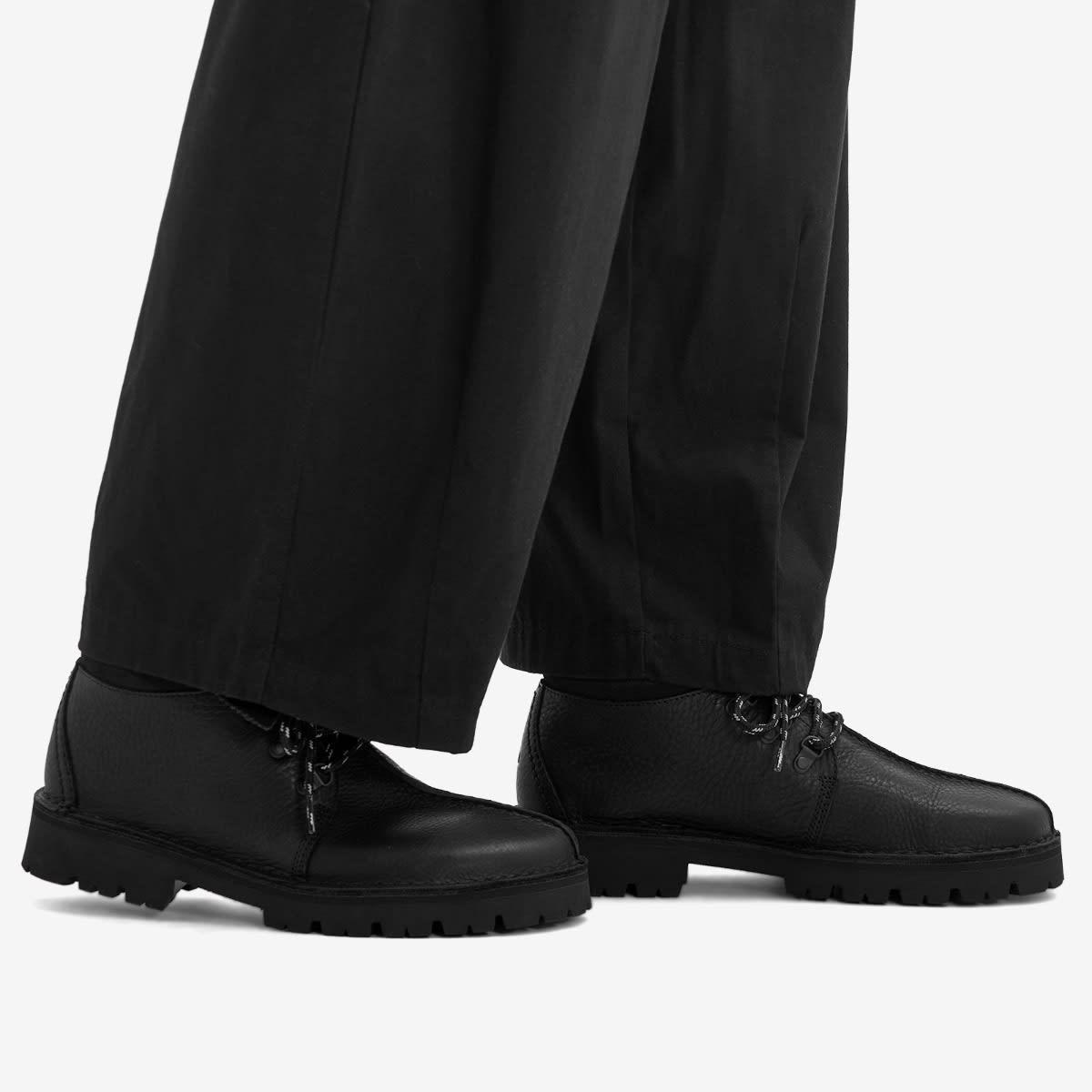 【Clarks】 Trek Hiker Clarks Desert Trek Hike in Black for Men | Lyst