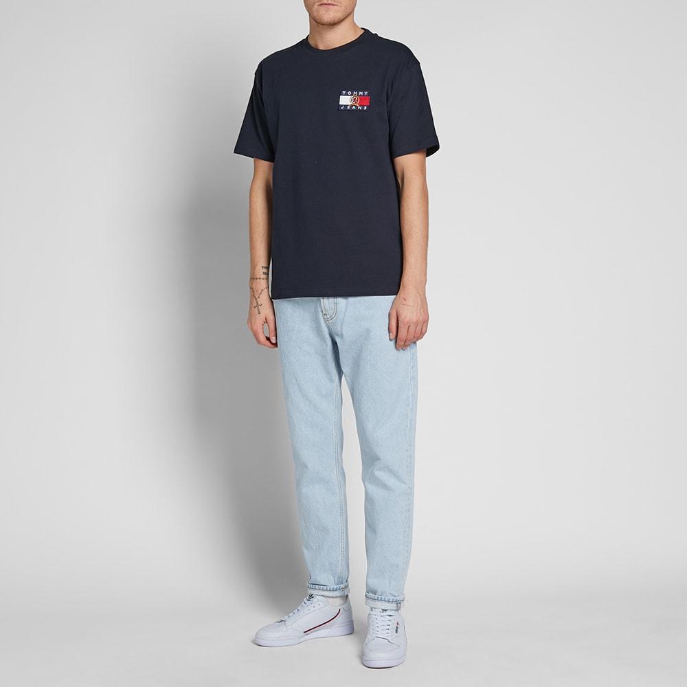 tommy hilfiger crest flag