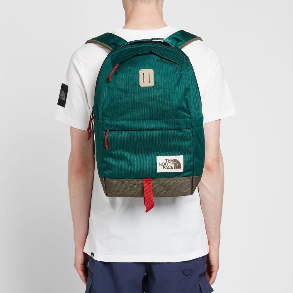The North Face Daypack in Green for Men - Lyst