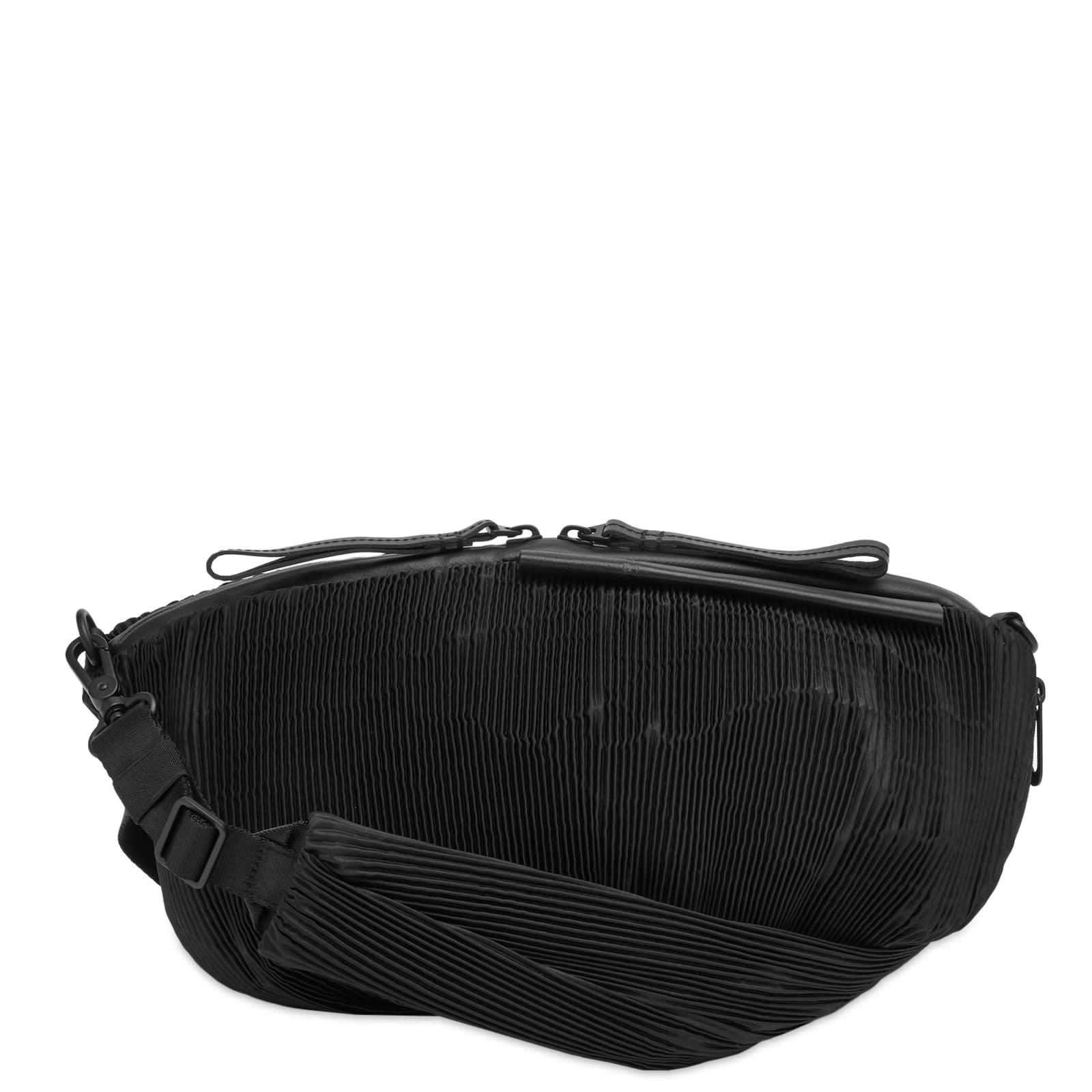 Côte&Ciel Orne Pleated Cross Body Bag in Black | Lyst