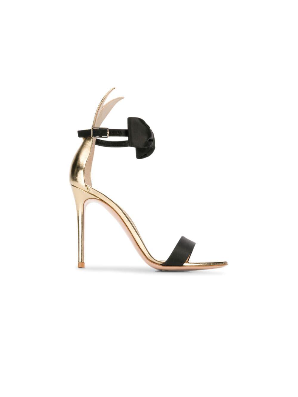 gianvito rossi bow heels