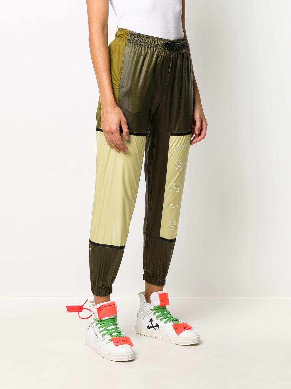 women nike trousers