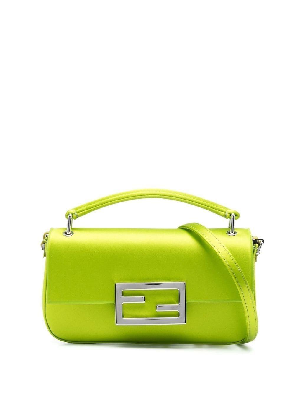 Fendi Baguette Smartphone Pouch in Green | Lyst