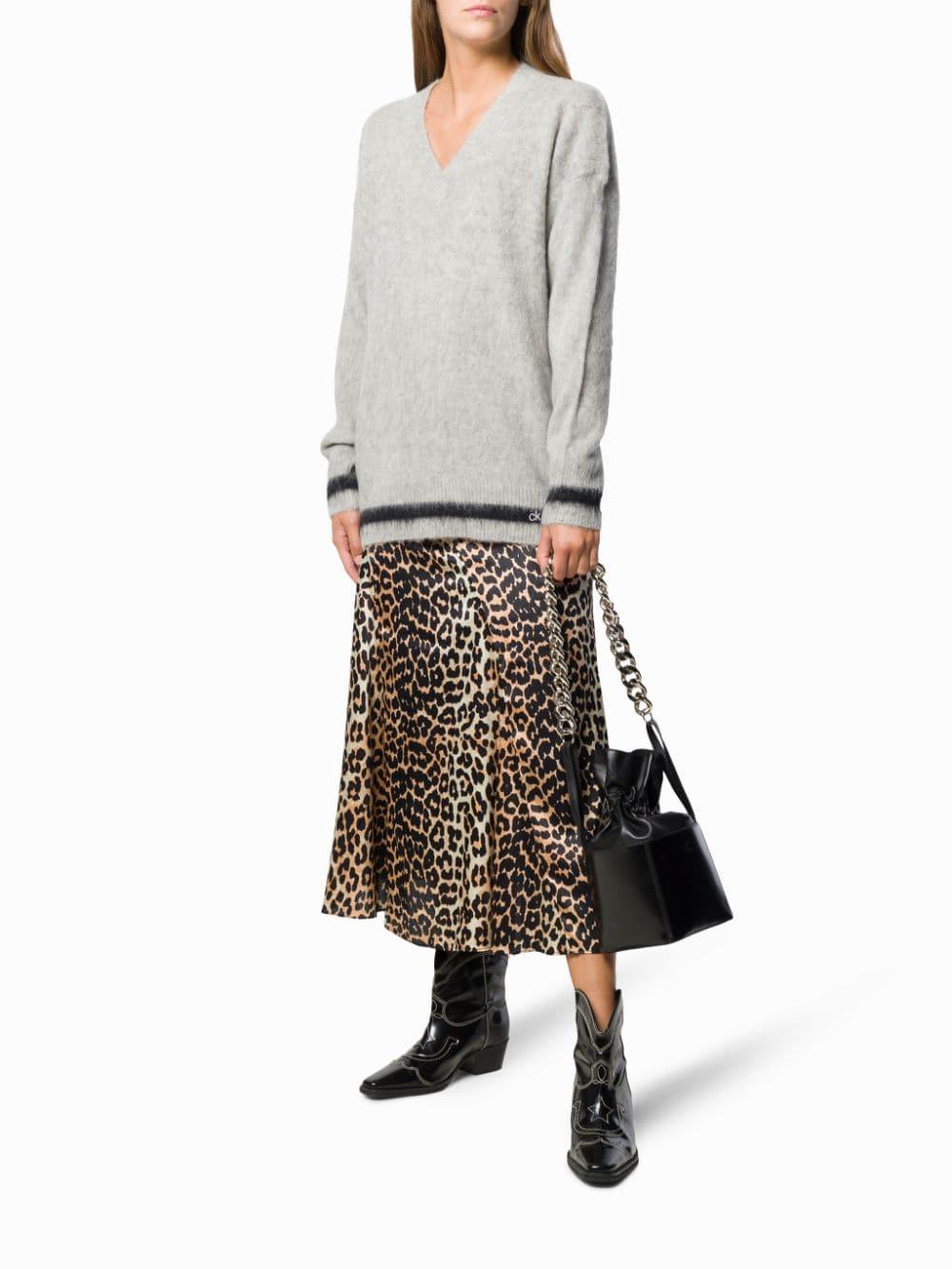 kara shoulder bag