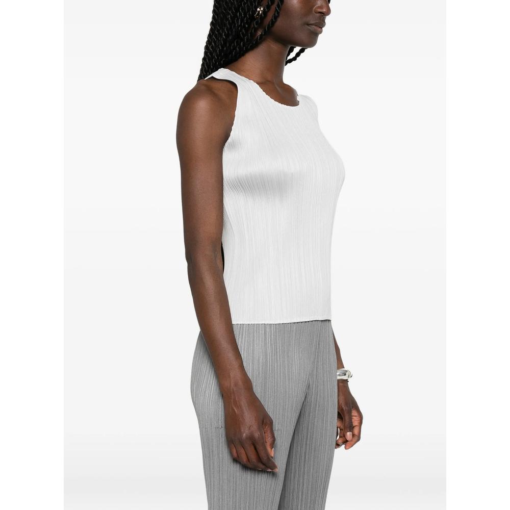 ISSEY MIYAKE イッセイミヤケ プリーツ タンクトップ オフホワイト Pleats Please Issey Miyake Sleeveless and tank tops for Women