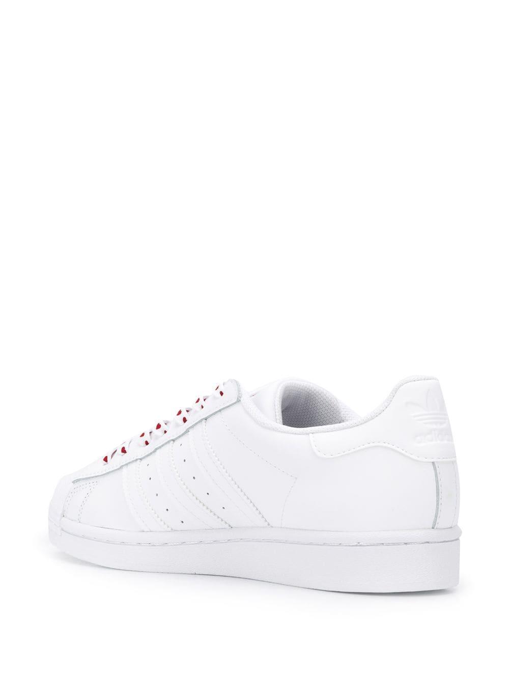 adidas Superstar Heart-print Sneakers in White | Lyst