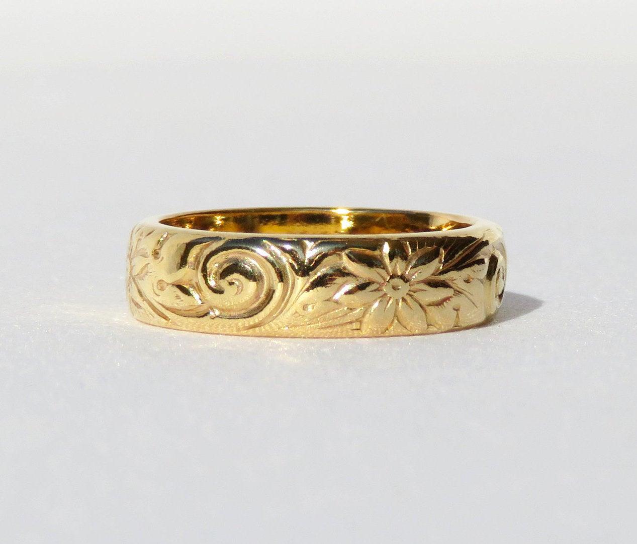 thick gold ring set