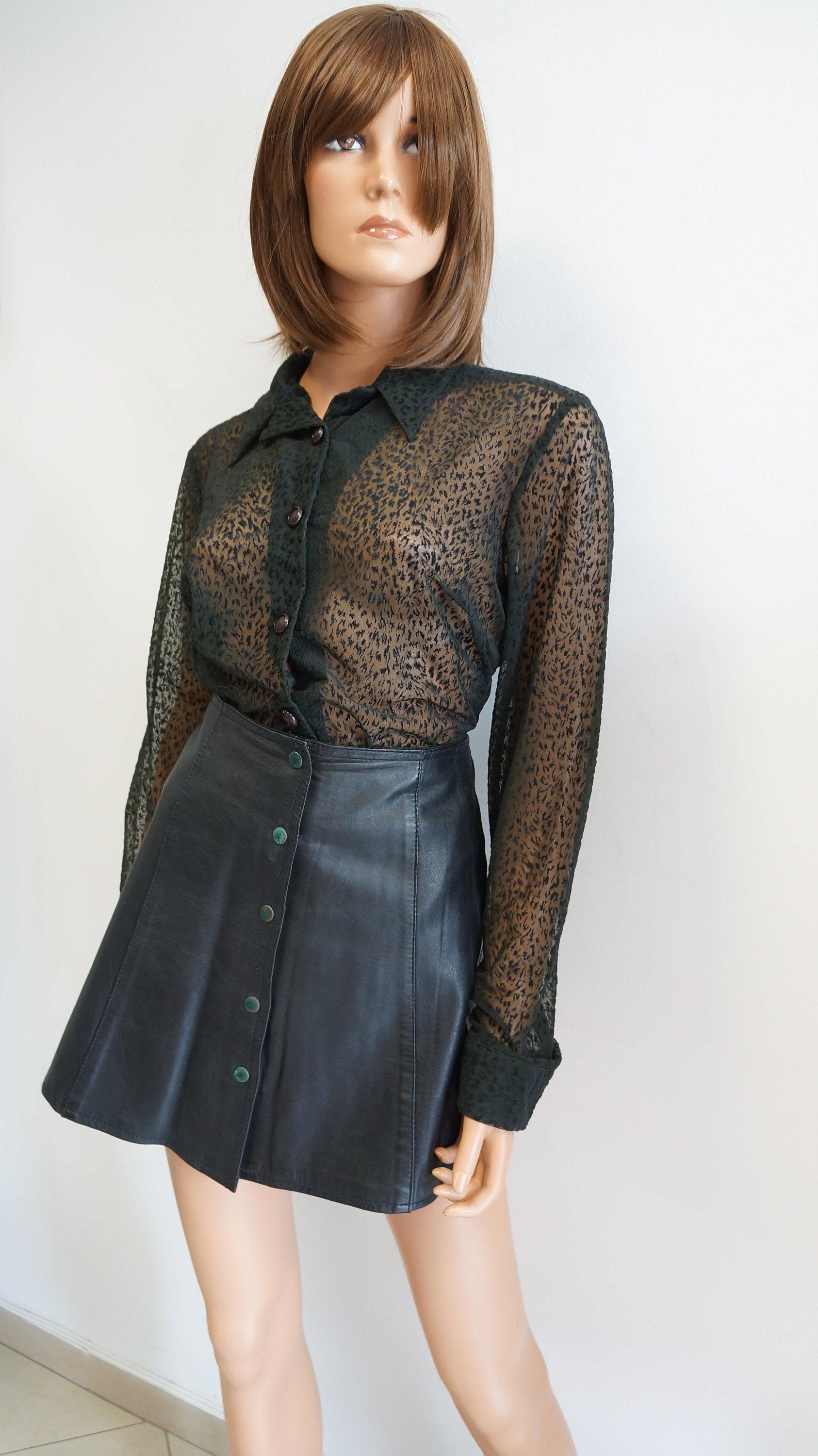 Chemisier transparent en maille pour femmes, Blouse transparente, décolleté  en V profond, dentelle, manches longues, Sexy, chemise noire, tendance haut  court, chemise haute | AliExpress