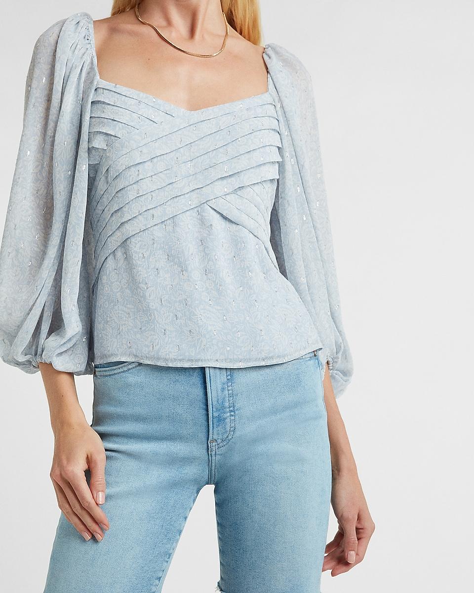 Express Metallic Clip Dot Pleated 