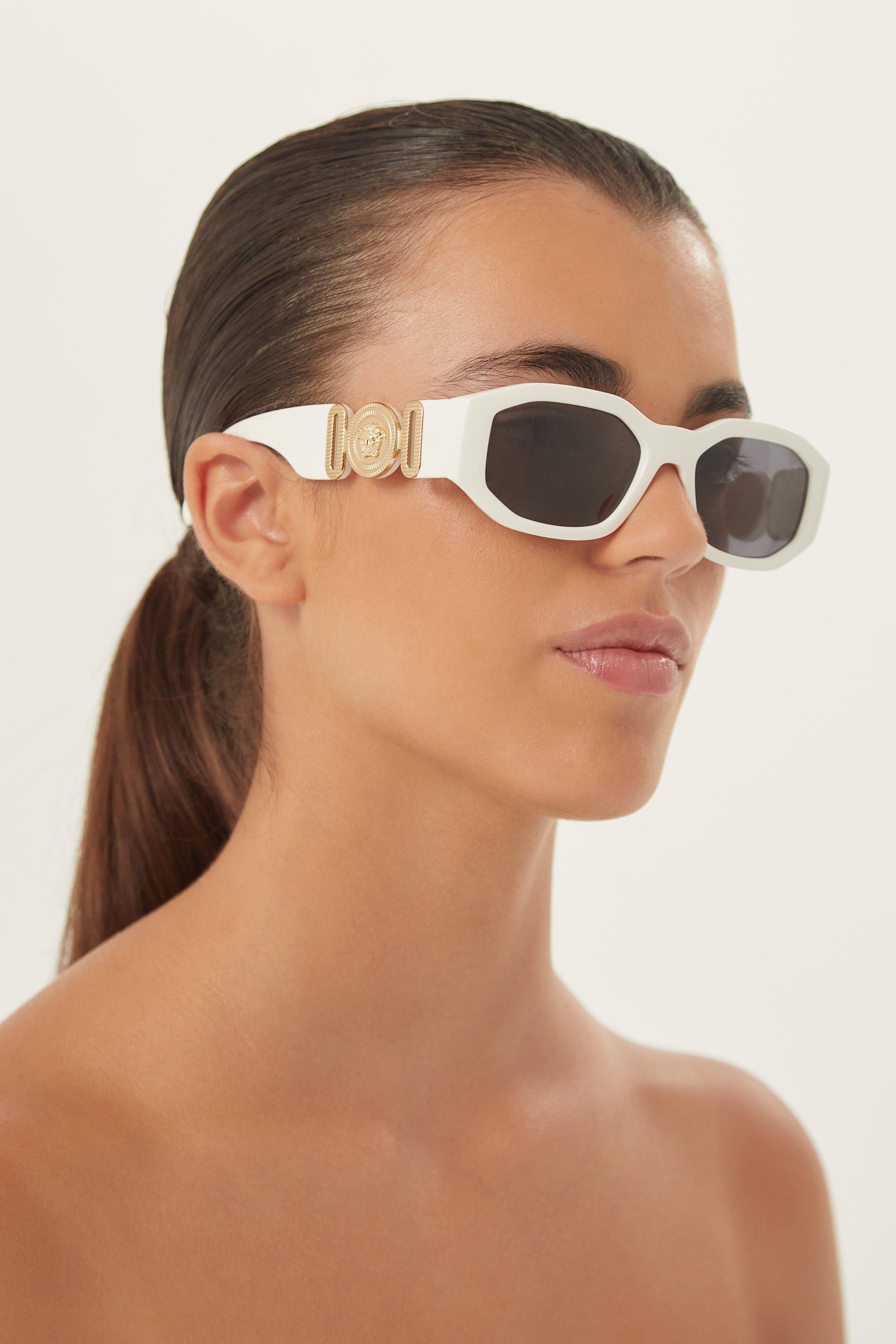 Versace biggie Sunglasses In White With Iconic Jellyfish in Brown Lyst