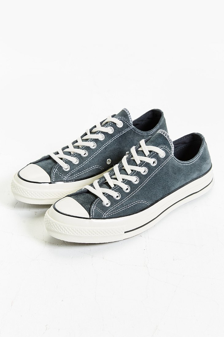 converse low grey