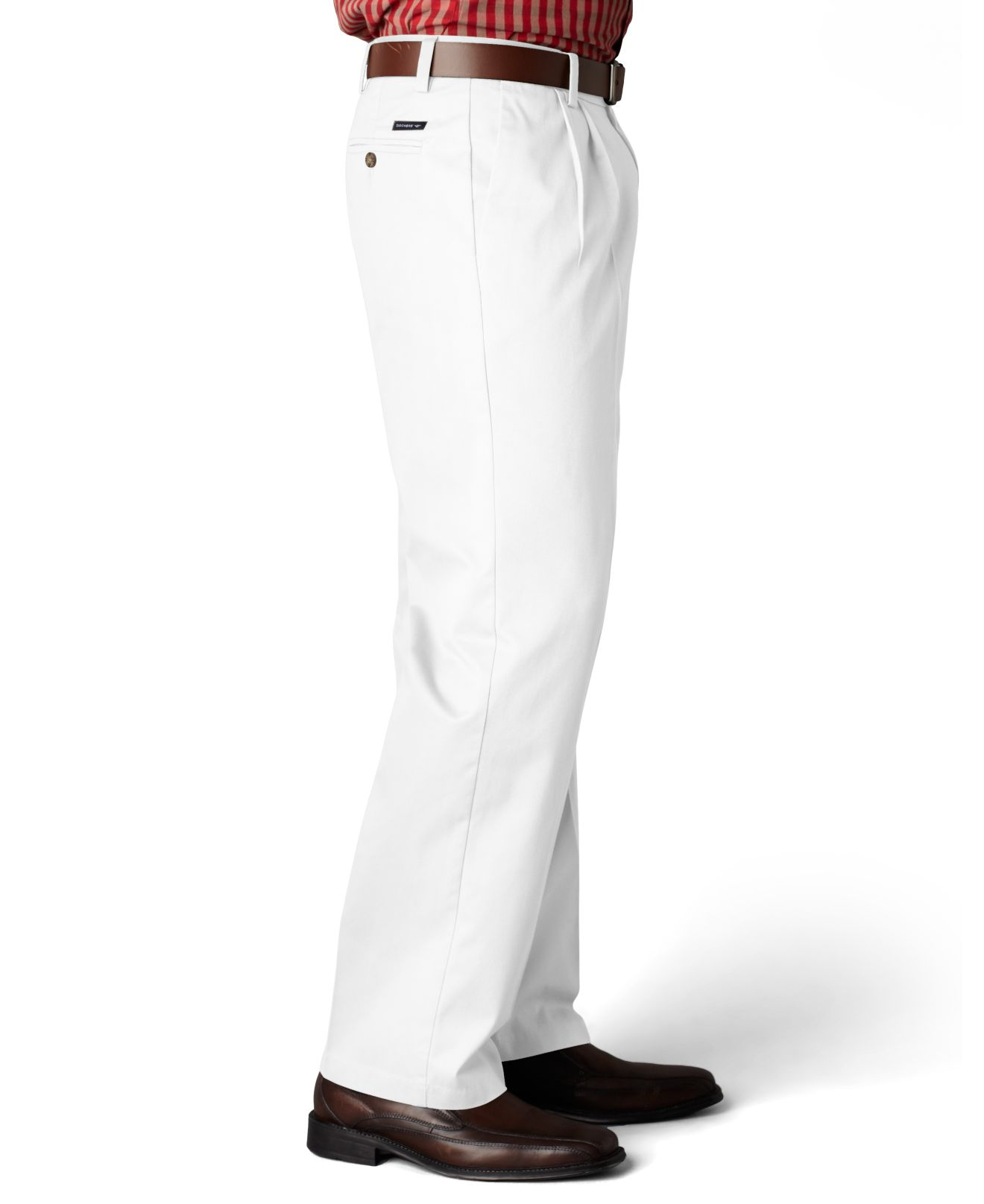 Dockers Men's D3 Classic Fit Field Khaki Lightweight Flat Front Casual Pants